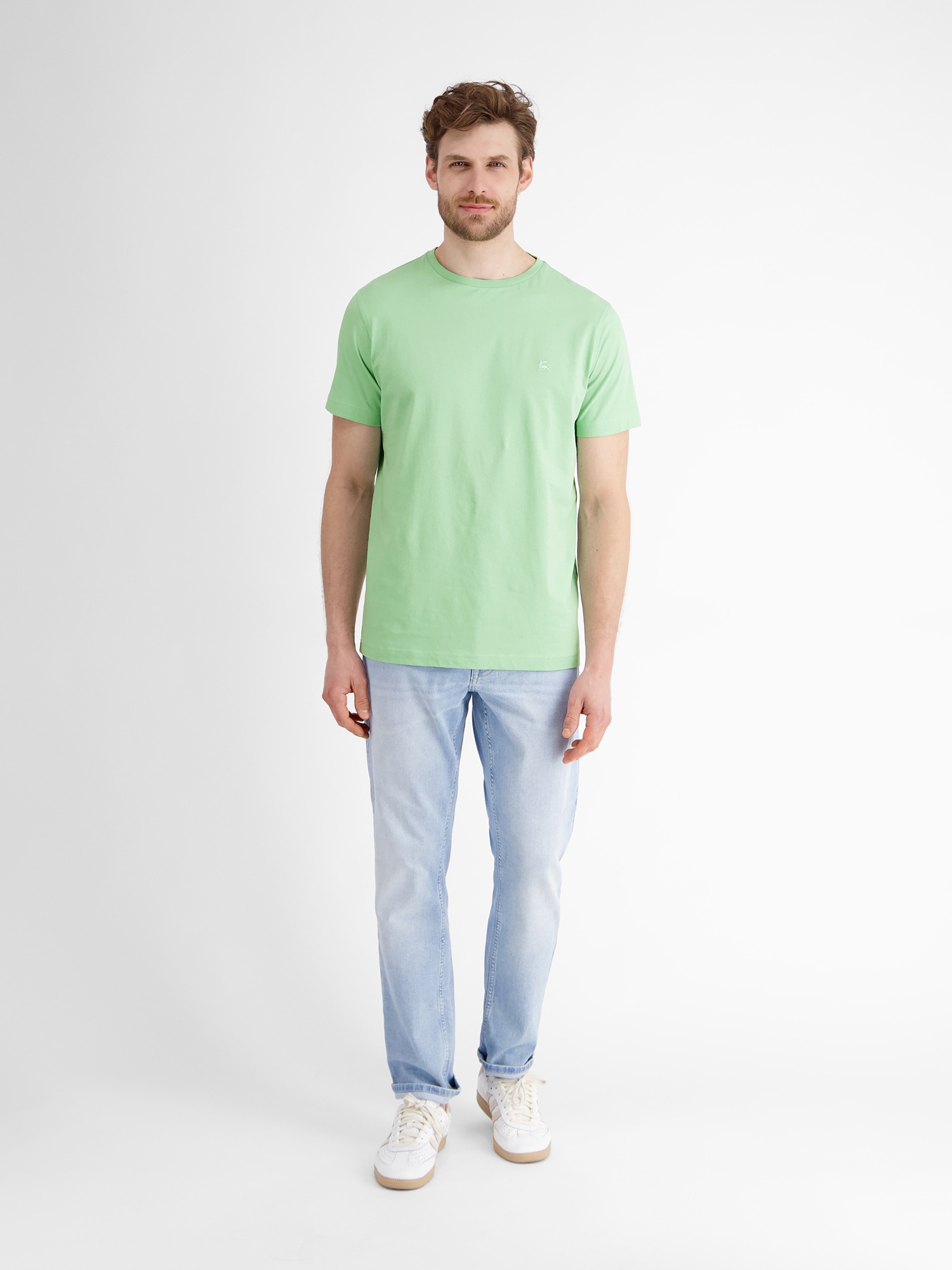 LERROS T-Shirt »LERROS Basic T-Shirt mit Logostitch, unifarben«