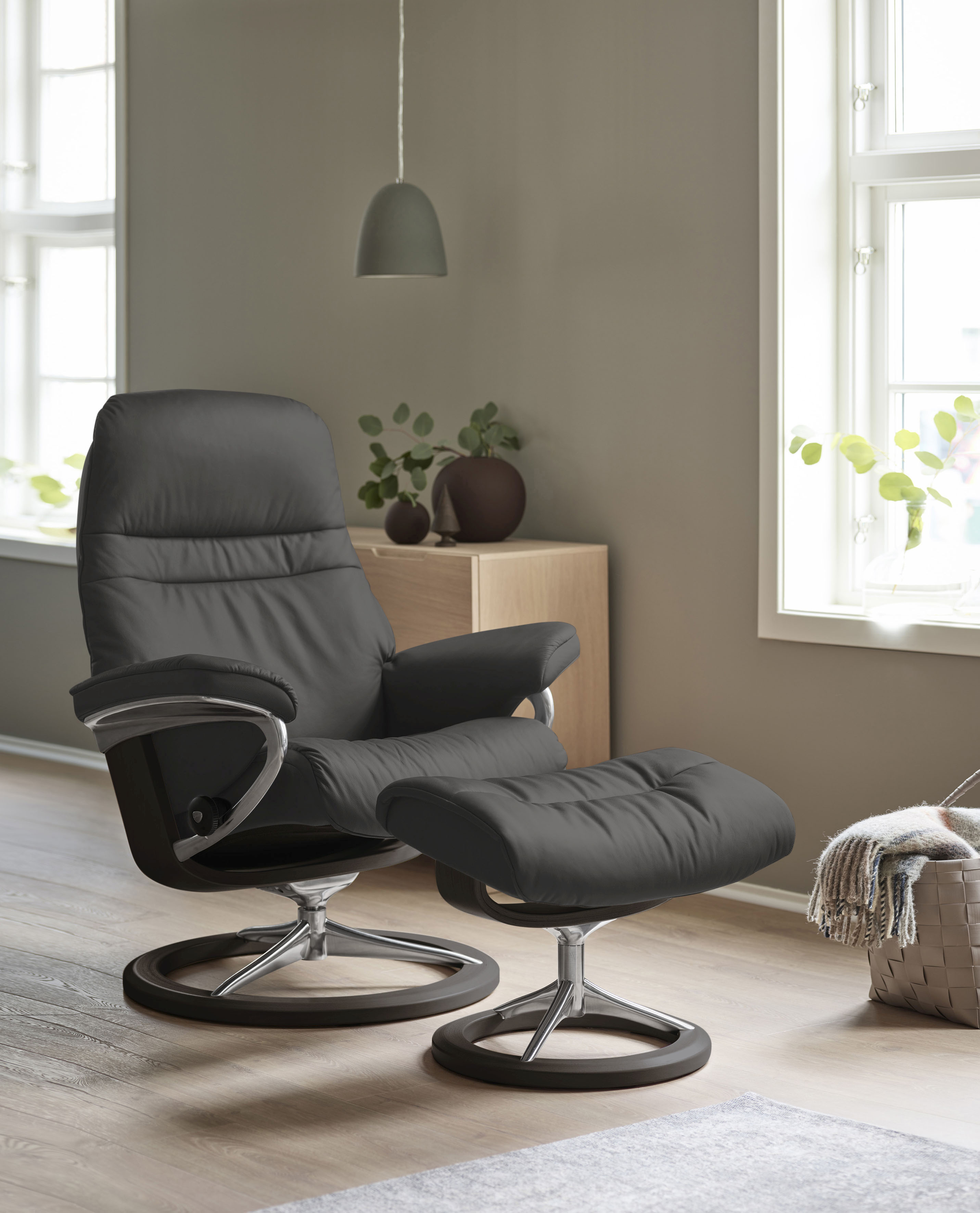 Thumbnail - Stressless Relaxsessel "Sunrise" Relaxsessel mit Hocker, mit Signature Base, Größe L, Gestell Wenge