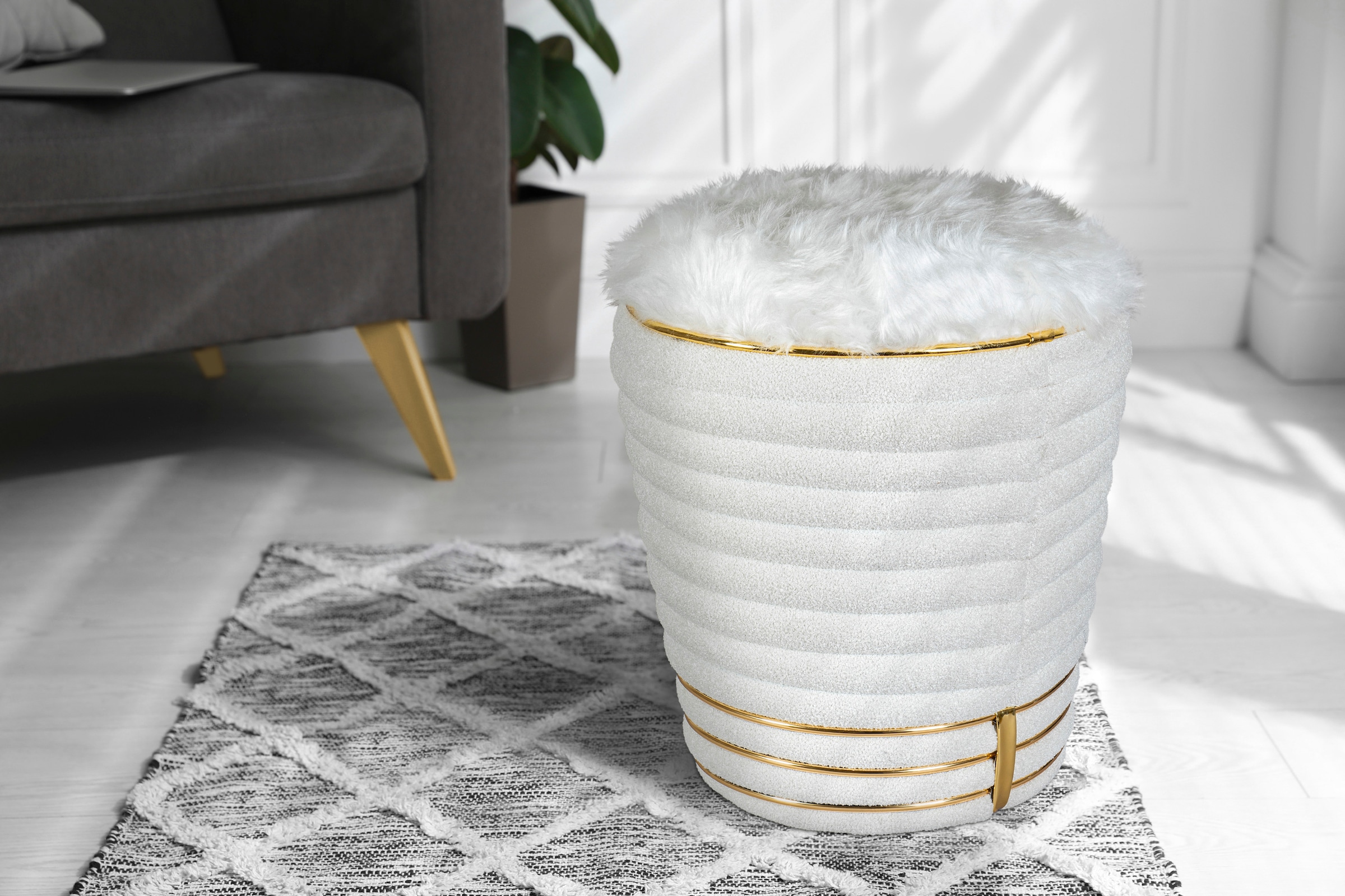Kayoom Sitzhocker "Hocker Doric, trendiger Look, ästhetische Farbgebung, sc günstig online kaufen