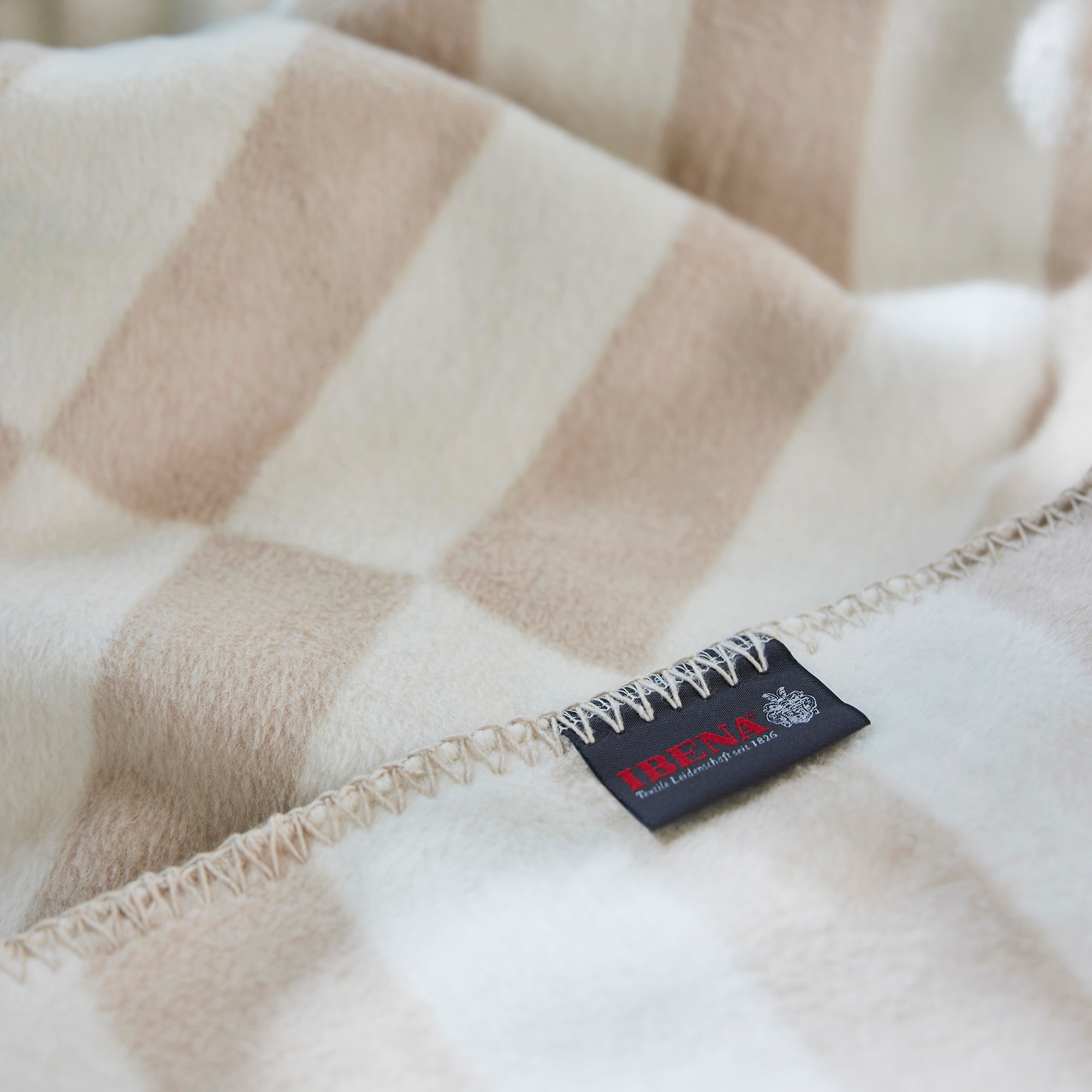 IBENA Wohndecke »Vigo«, minimalistisches Design