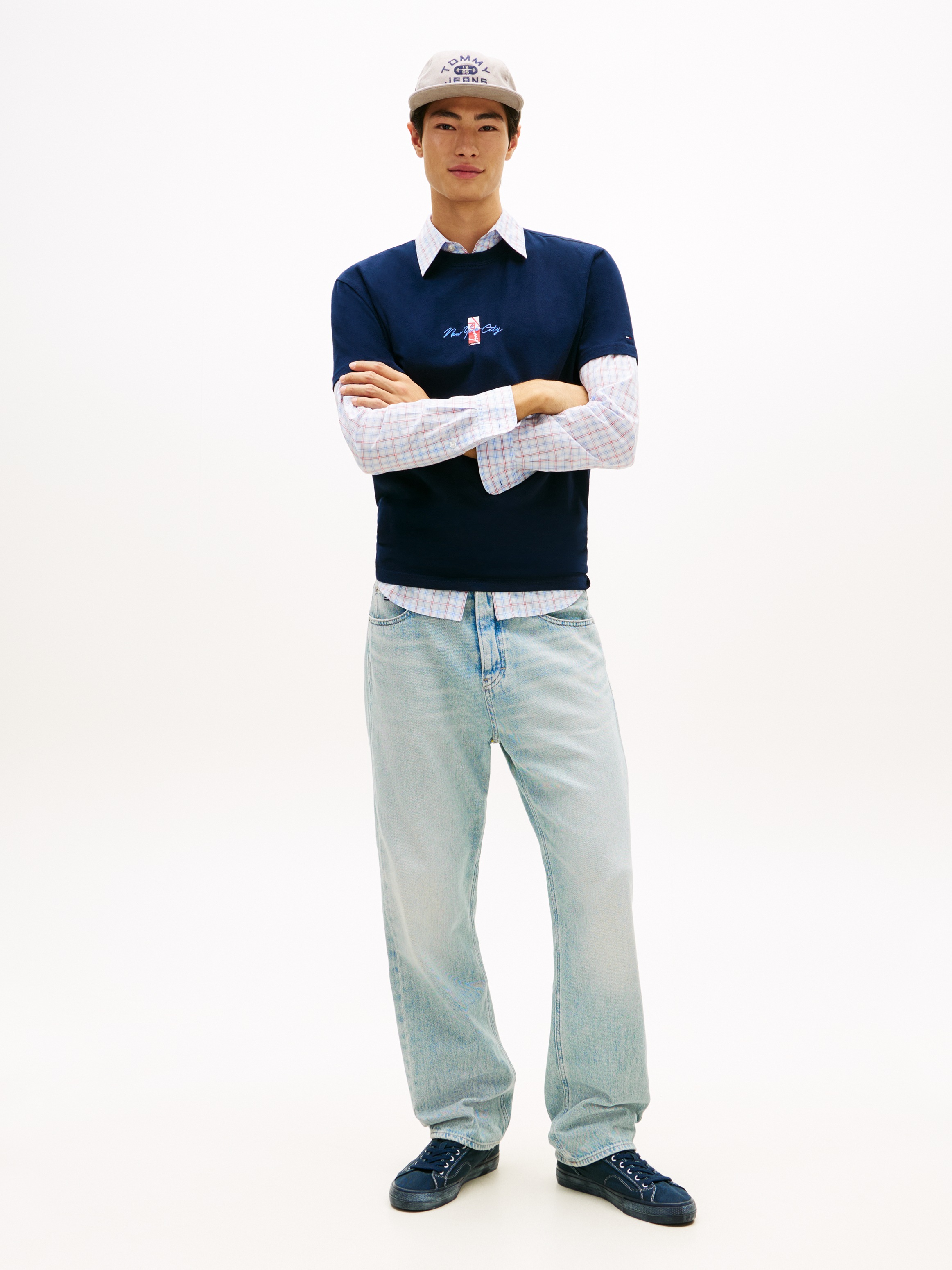 Thumbnail - Tommy Jeans T-Shirt "TJM REGULAR SIGN BLOCK" Regular fit mit Rundhalsausschnitt