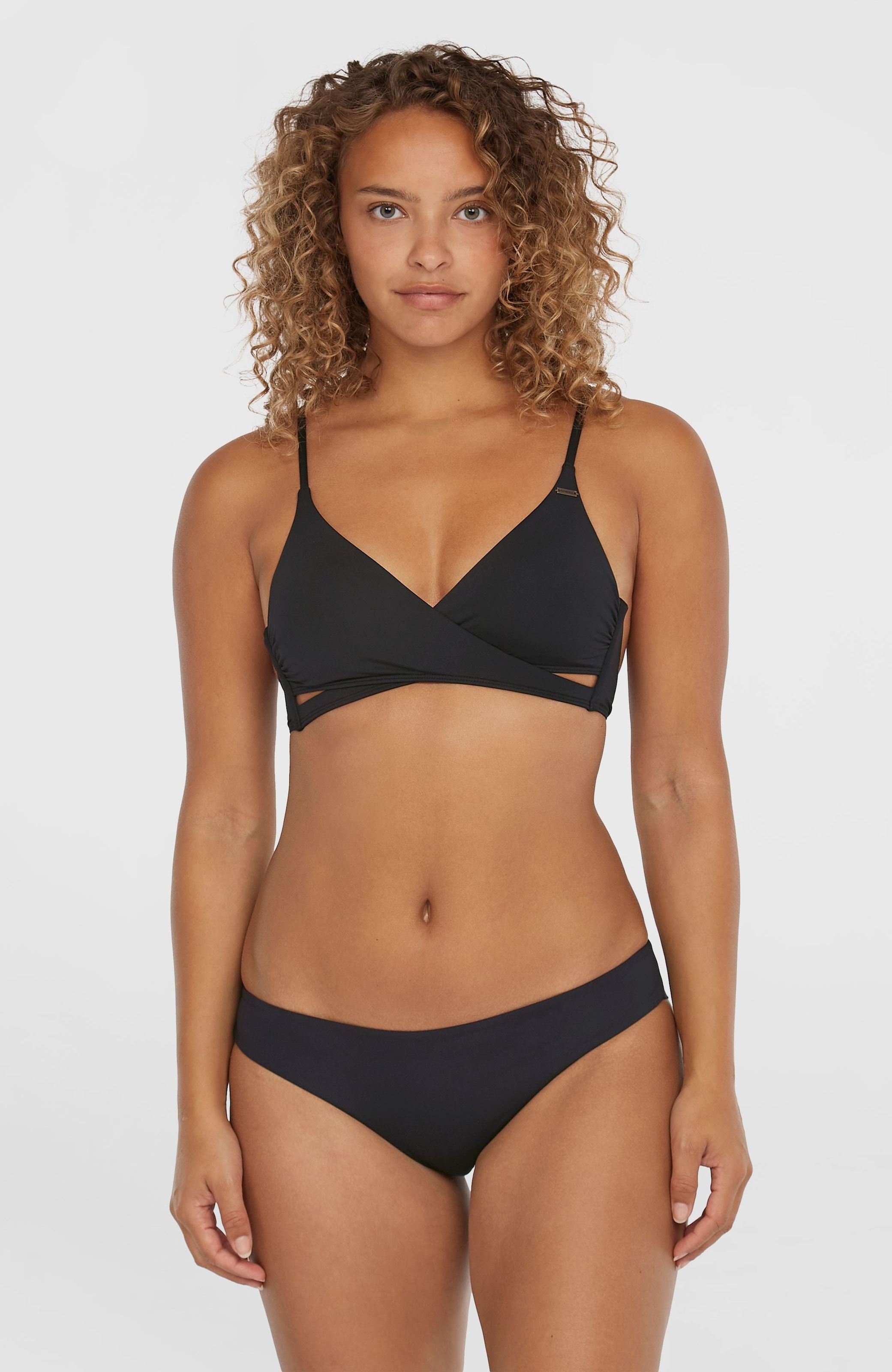 O'NEILL Damen Triangel-Bikini "ESSENTIALS BAAY MAOI BIKINI SET", schwarz, Gr. 40, Obermaterial: 85% Polyamid, 15% Elasthan, Bikini-Sets