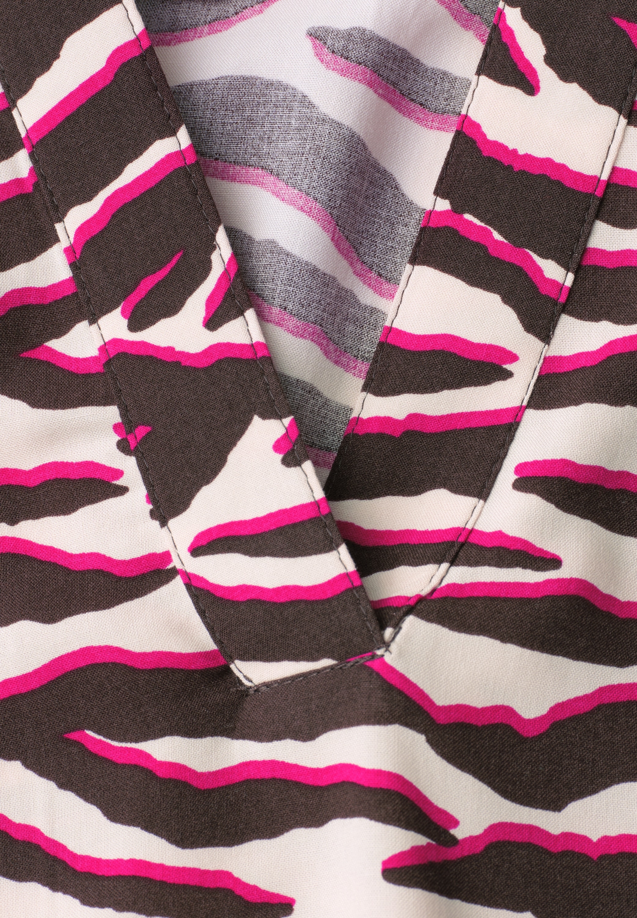 STREET ONE Druckbluse Sommerbluse mit Split Neck und Print