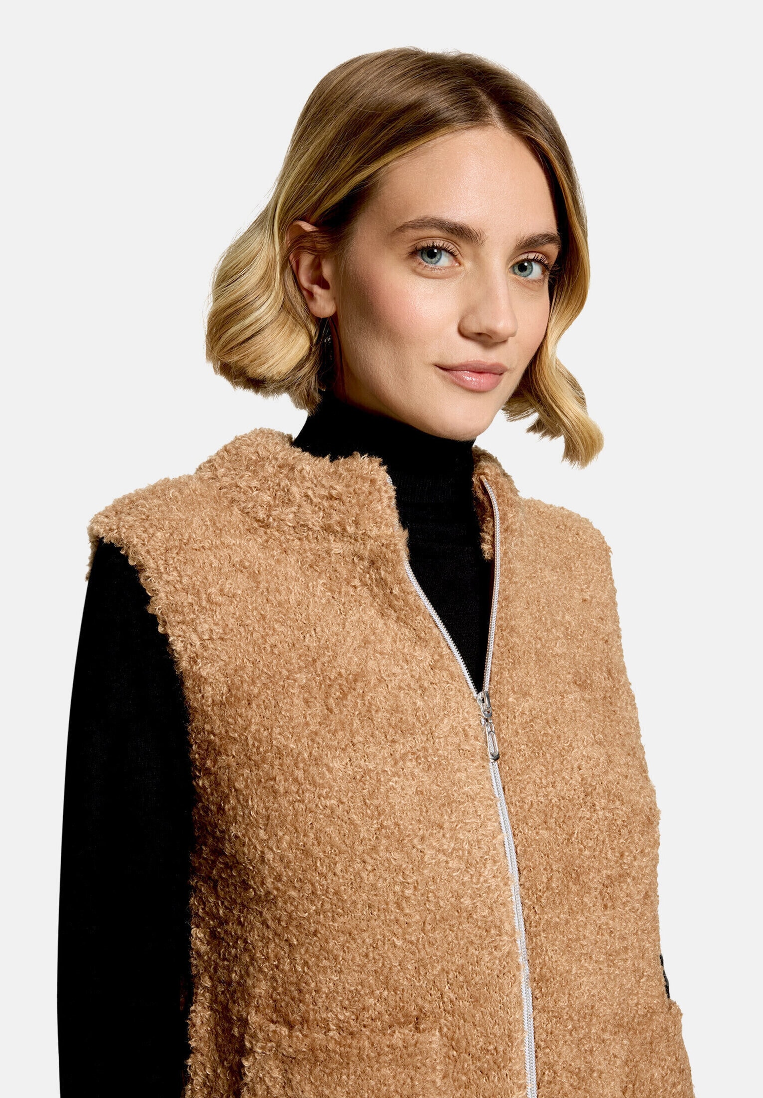 Betty Barclay Strickjacke »Damen mit Stehkragen« 1