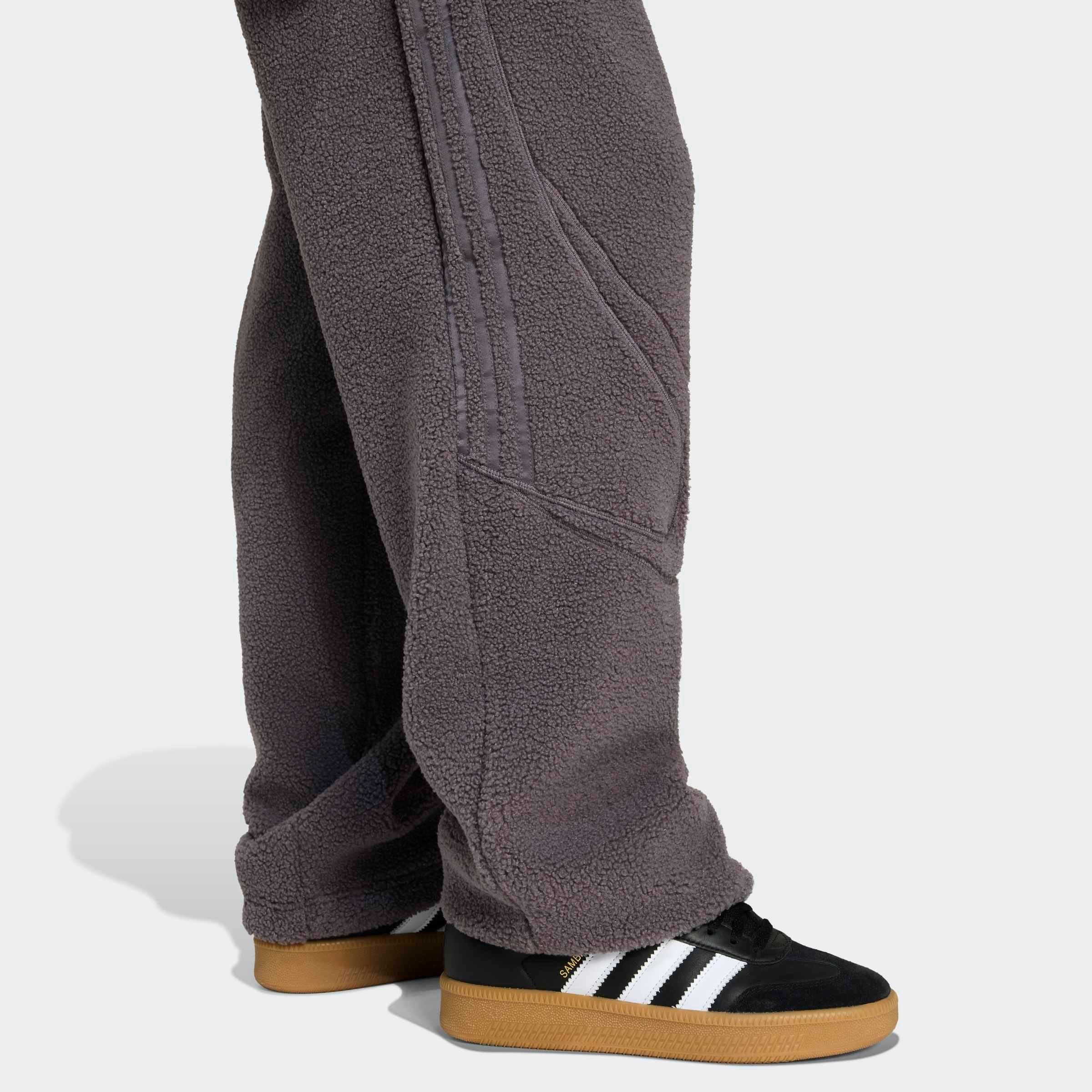 adidas Originals Sporthose »TG BORG TP«  Polarfleece Material, locker geschnitten