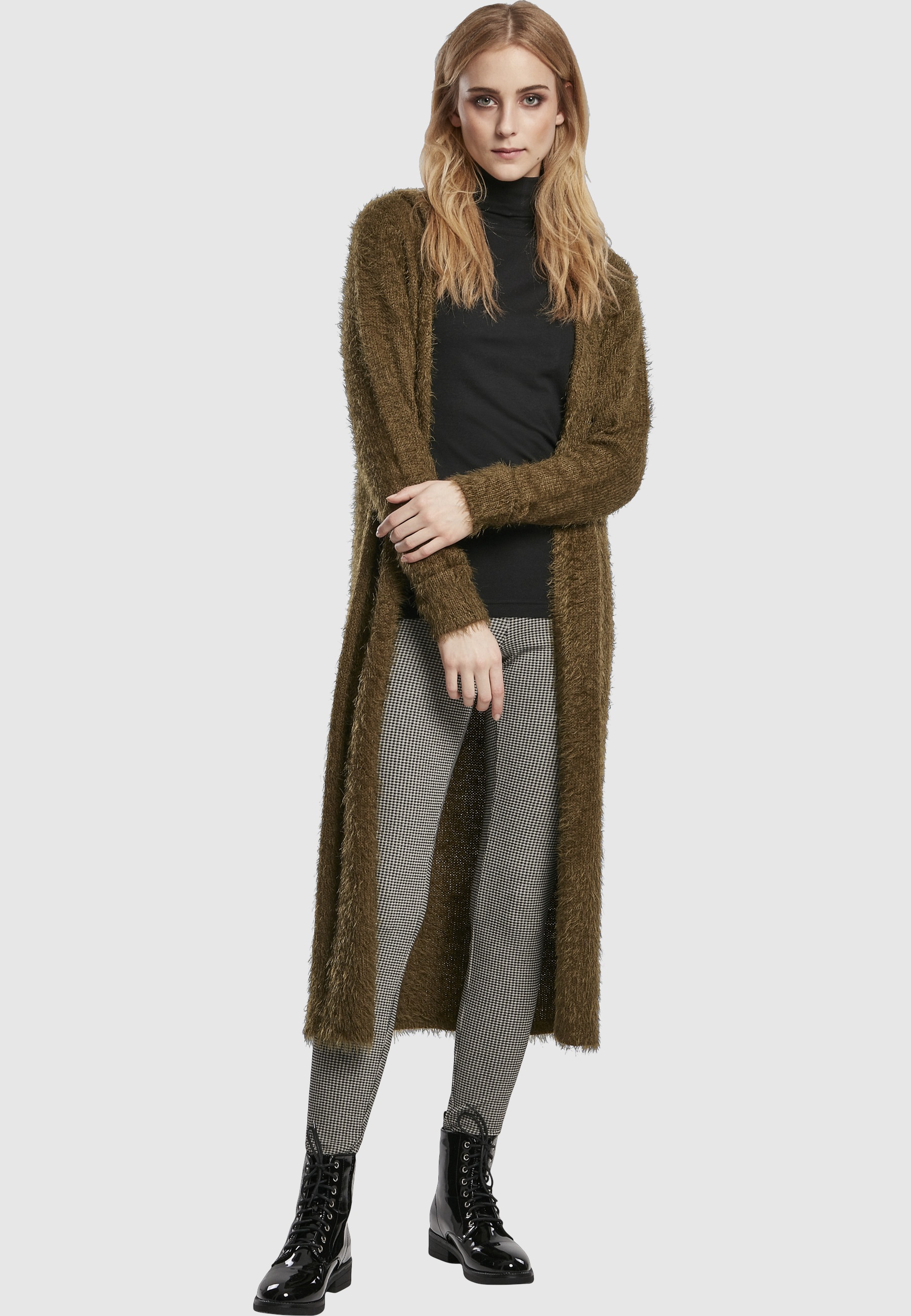 URBAN CLASSICS Strickjacke »Urban Classics Damen Ladies Hooded Feather Cardigan« 1 Stk.