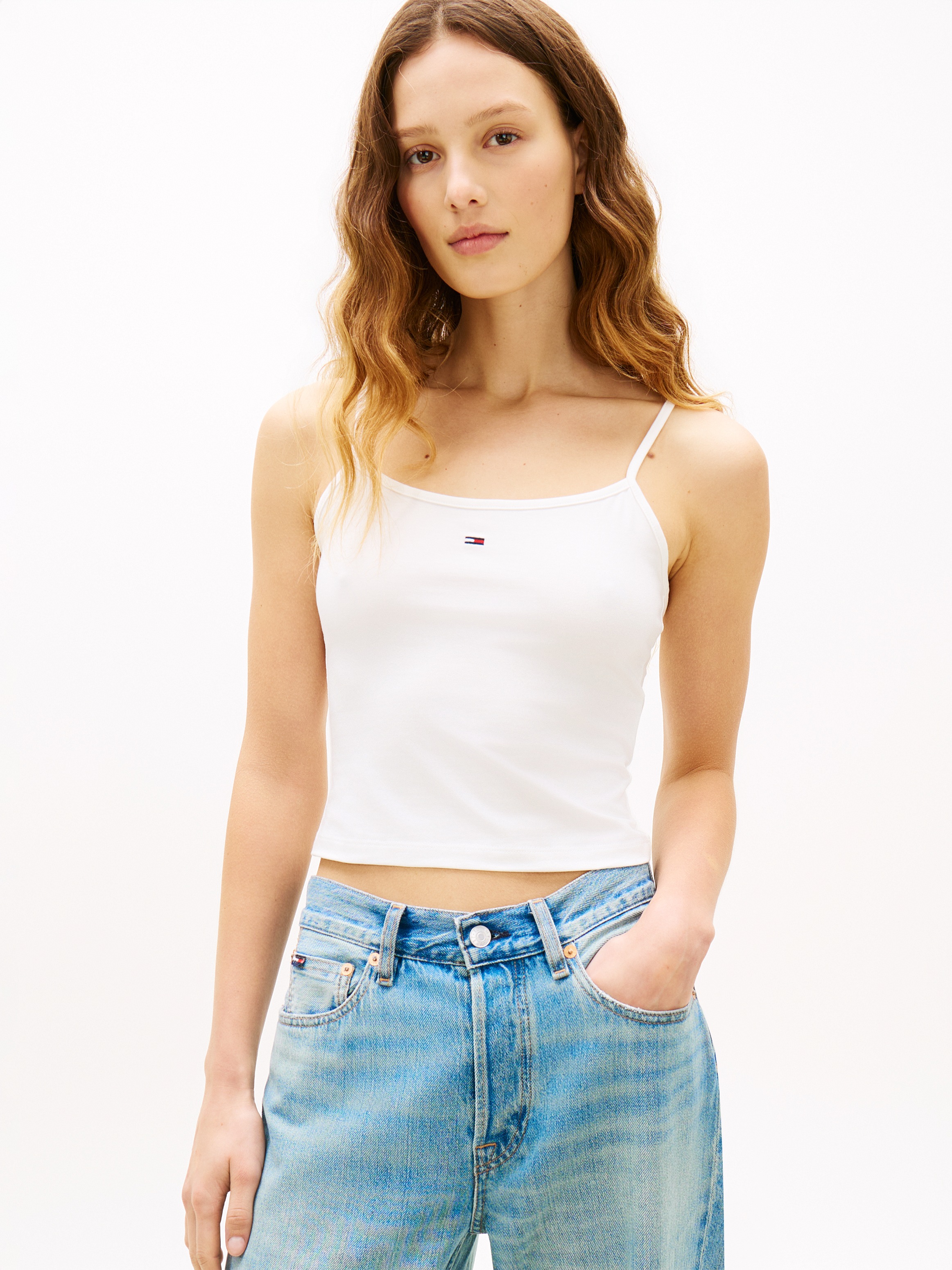 Tommy Jeans Tanktop »TJW 2PACK ESSENTIAL STRAP TOP« Packung, 2er-Pack, 2 Stk. mit Logo-Flag