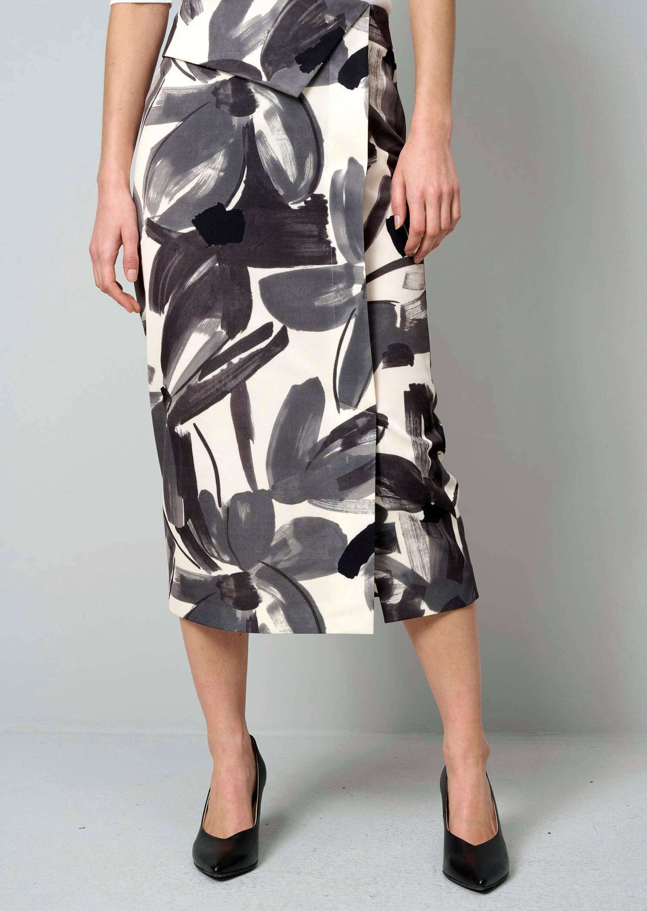 Thumbnail - Alba Moda Bleistiftrock "Rock Rock mit floralem Print"