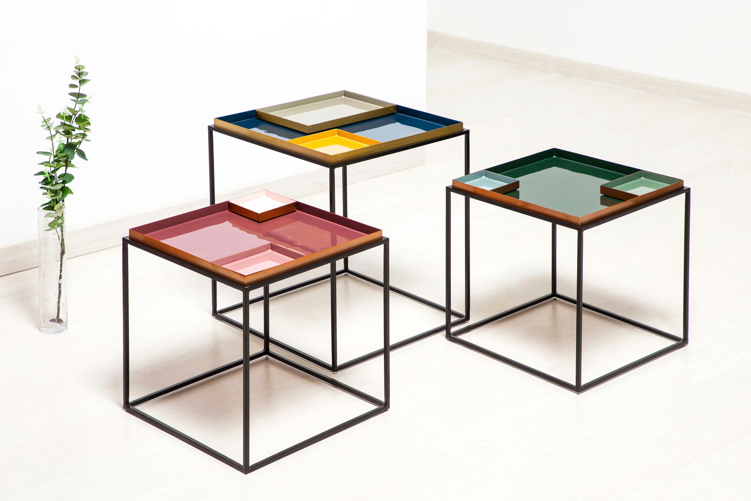 Kayoom Beistelltisch »Famosa, Metall-Beistelltisch in quadratischer Form«, (1 St.), Bunter Tisch, Schalenmaße: 11 x 11 x 2 / 15,8 x 11 x 2 cm