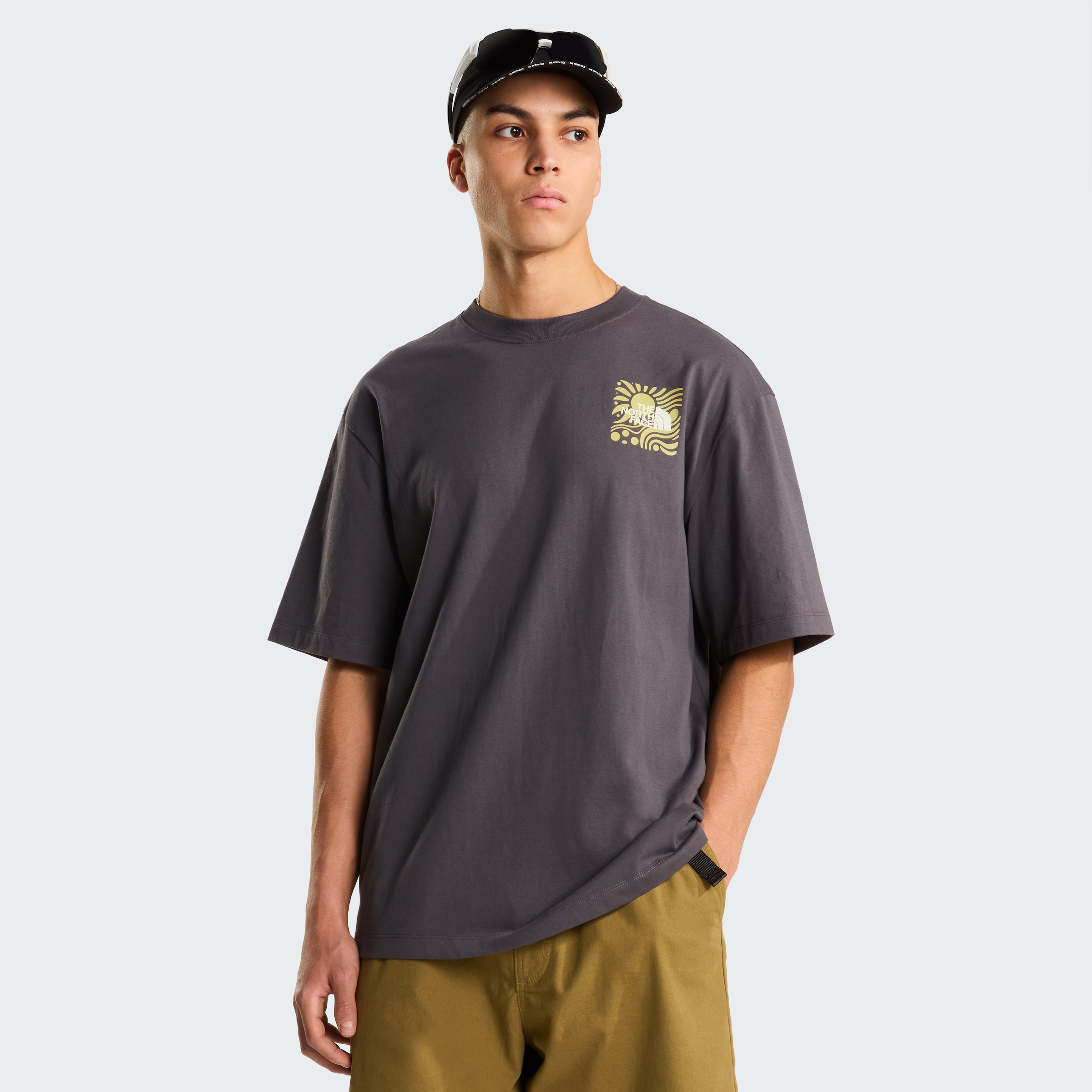 The North Face T-Shirt »M SUN OVERSIZE SHORT SLEEVE TEE-GRAPHIC« sportlicher Stil, Kurzarm, für sportliche Aktivitäten und Freizeit