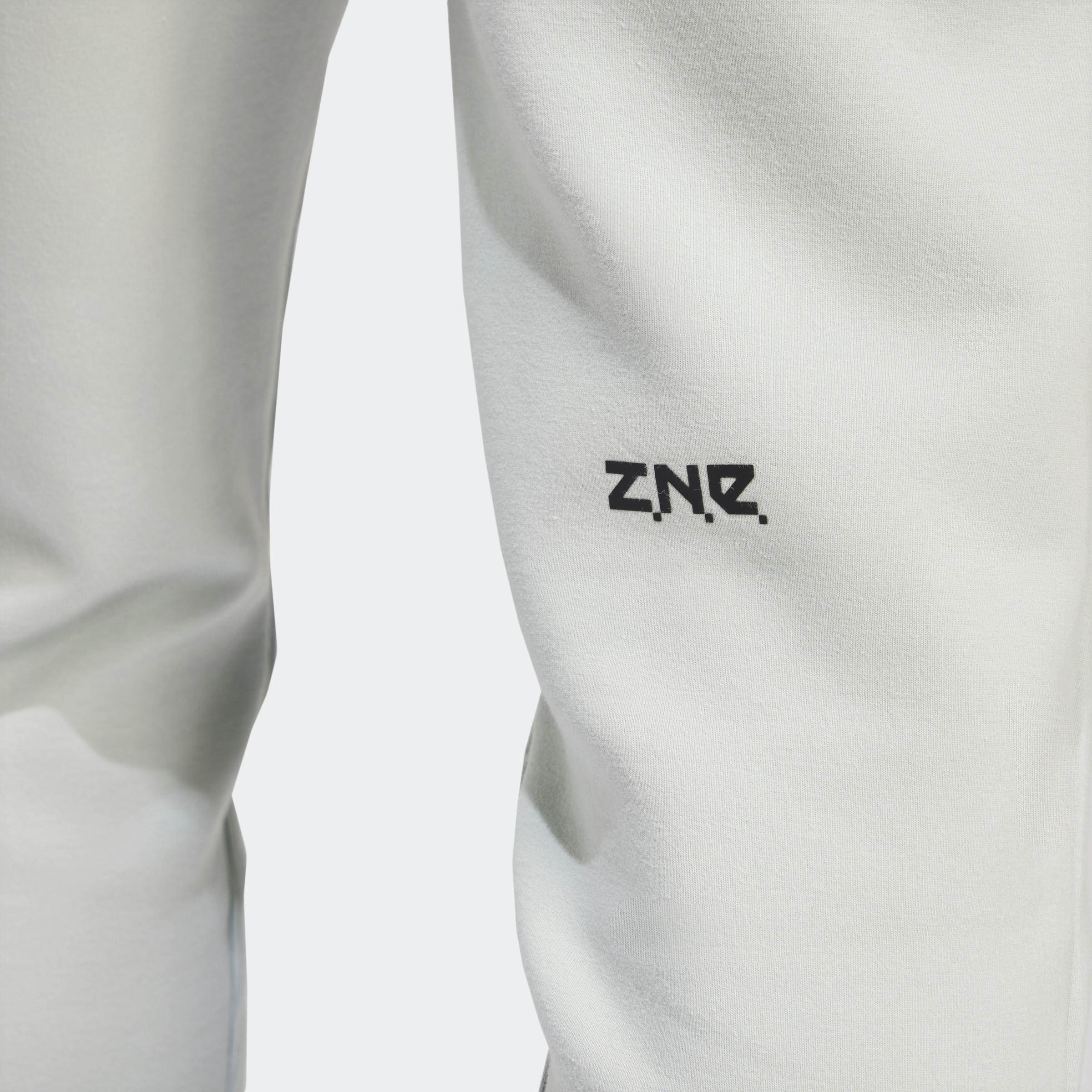 adidas Sportswear Sporthose auf Z.N.E. PT«, tlg.) Rechnung (1 PR »M BAUR | kaufen