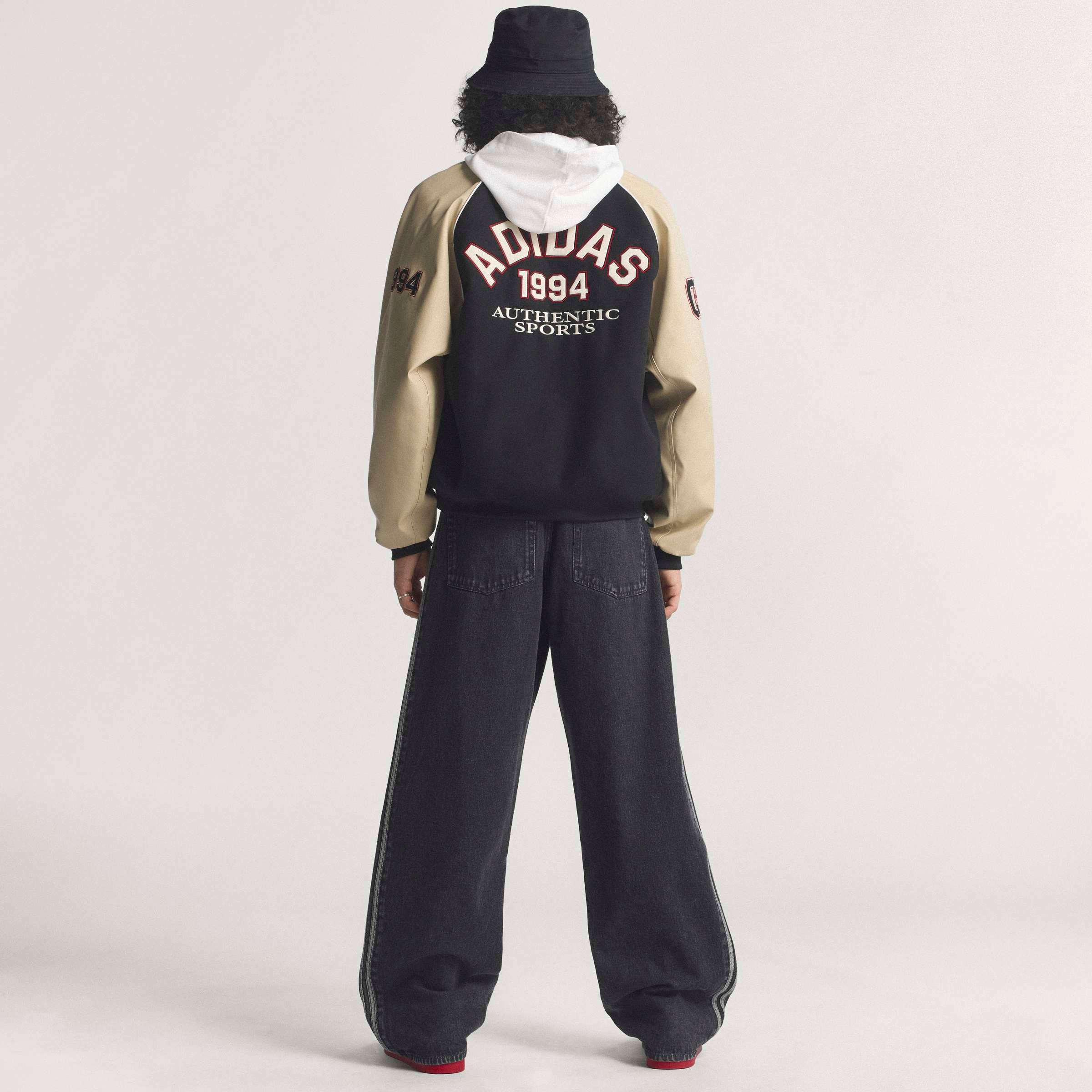 adidas Originals 5-Pocket-Jeans »FIREBIRD« aus Baumwolle, sportlicher Stil, für Erwachsene