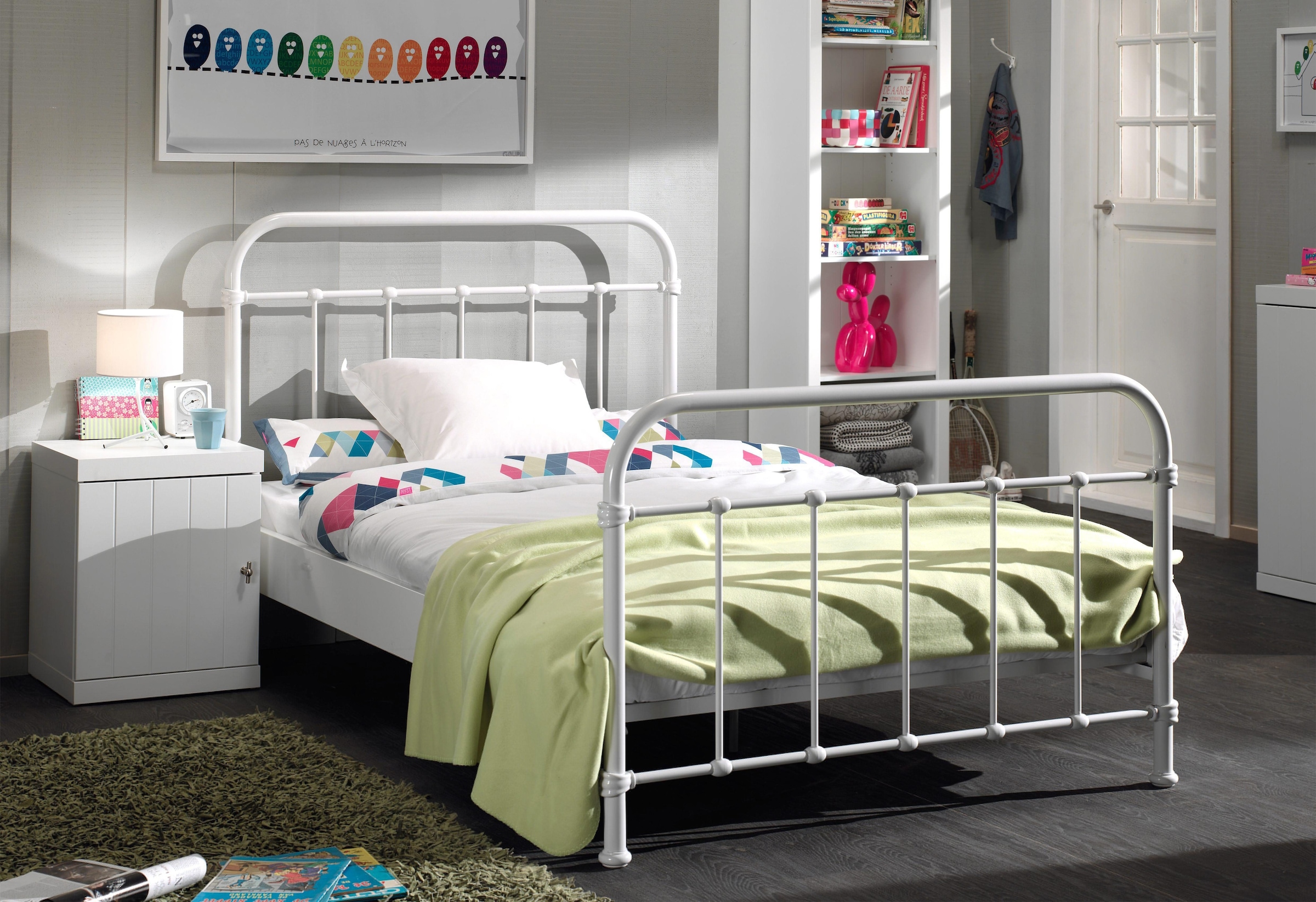 Vipack Kinderbett, (Made in Europe), Metallbett, Jugendbett, Einzelbett mit Lattenrost