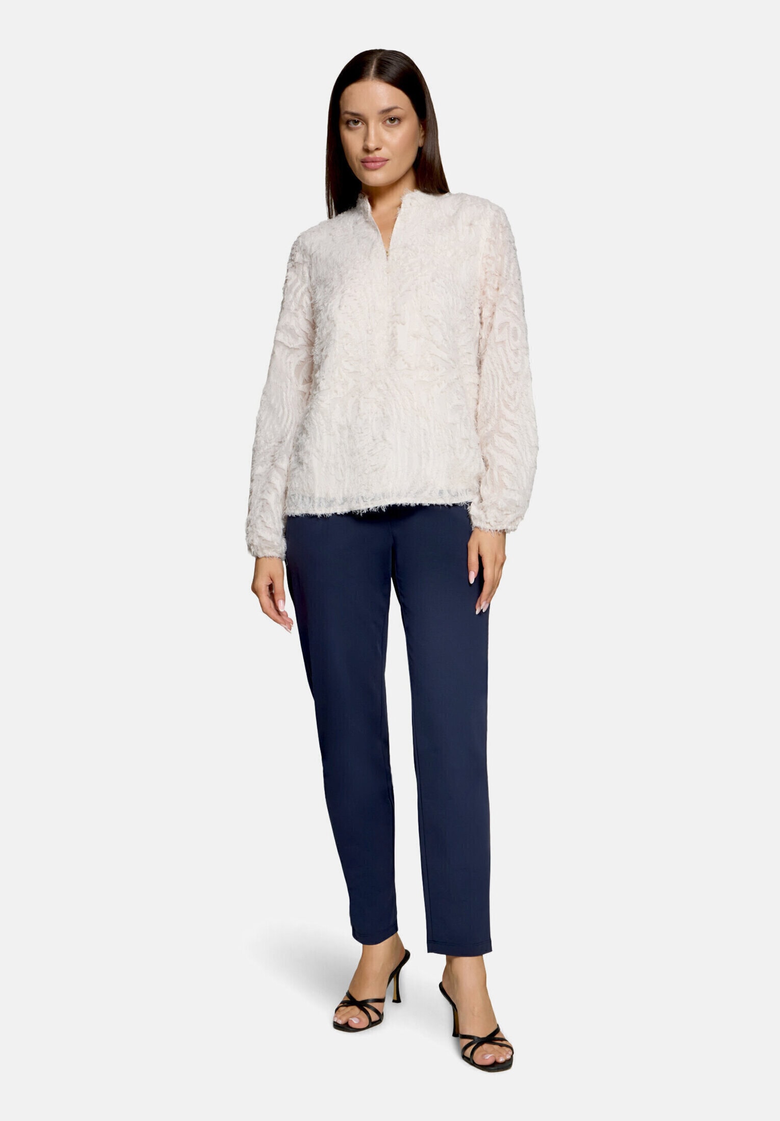 Betty&Co Schlupfbluse "Damen mit Struktur"