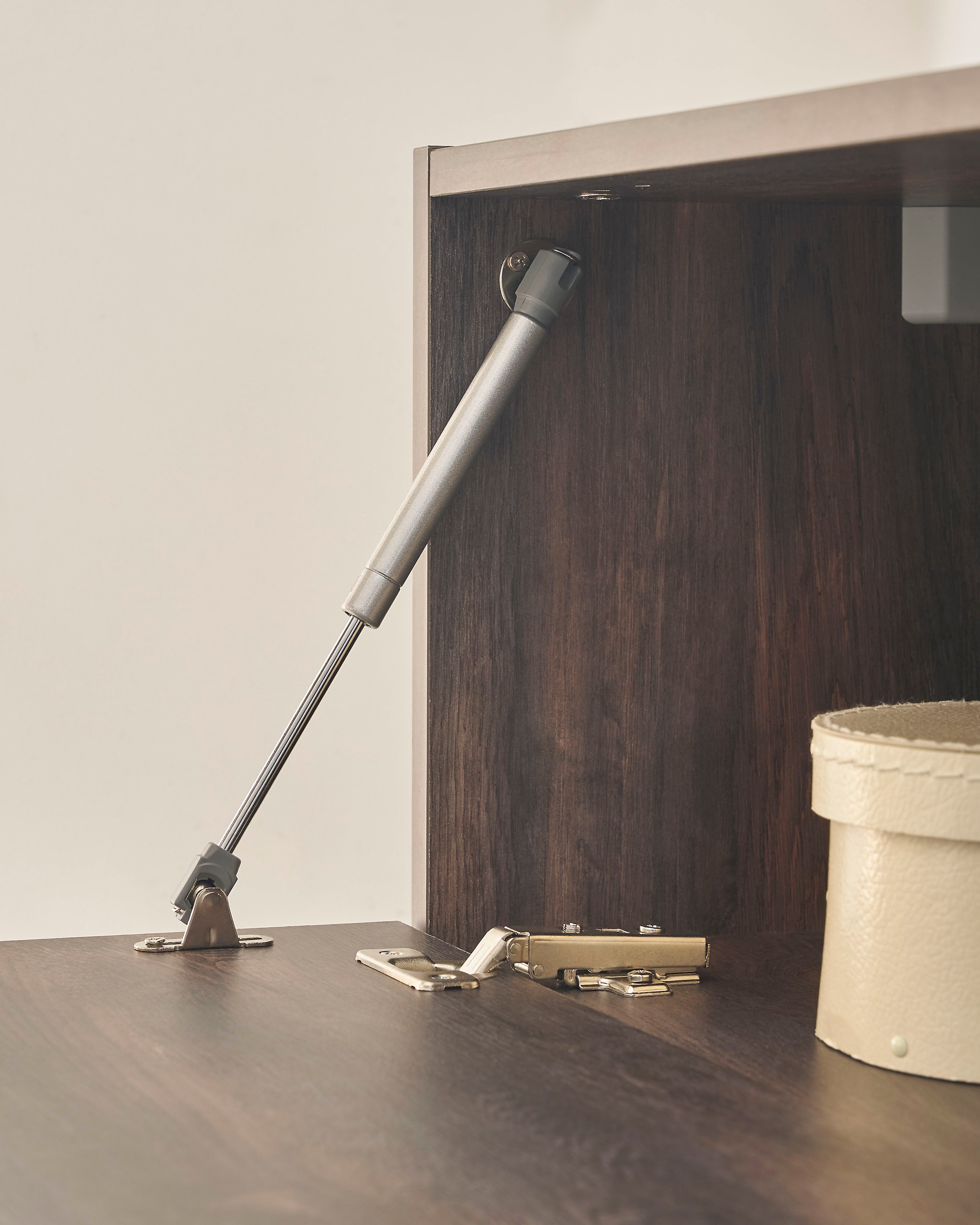 INOSIGN Schrank-Set »LARGO«, (Set, 4 St.), Klappen mit Push to open-Funktion