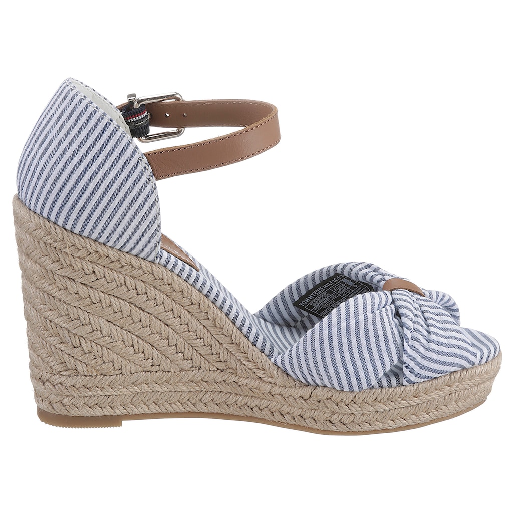 Tommy Hilfiger Keilsandalette »BASIC SEERSUCKER HIGH WEDGE«, mit verstellbarer Schnalle