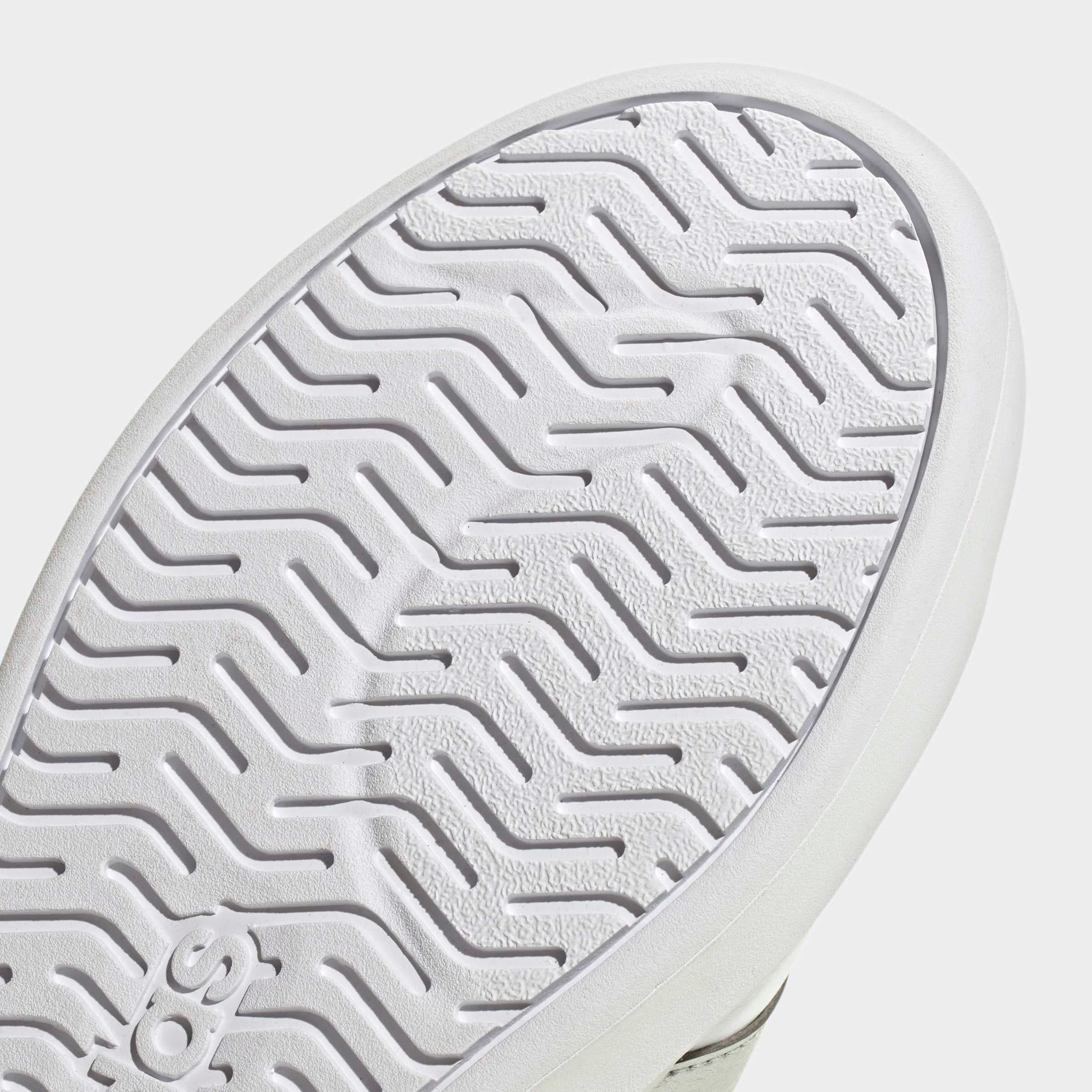adidas Sportswear Plateausneaker »STREETTALK BOLD«  inspiriert vom Design des adidas Superstar