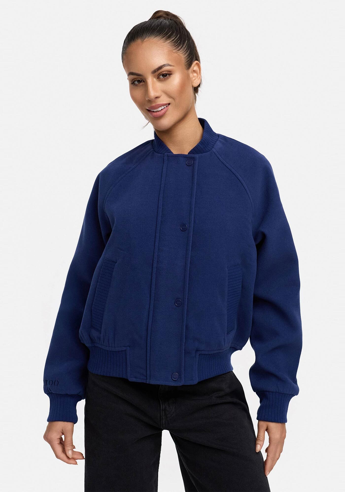 Marikoo Collegejacke »Zunaa«, Modische Jacke im Collegejacken-Stil mit Rippbündchen und Raglanärmeln