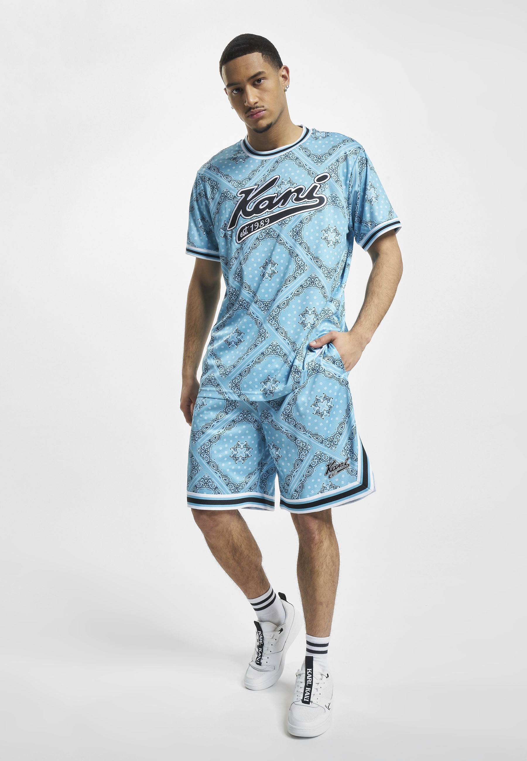Karl Kani Shorts »Karl Kani Herren KM232-011-1 KK Varsity Paisley Mesh Shorts«