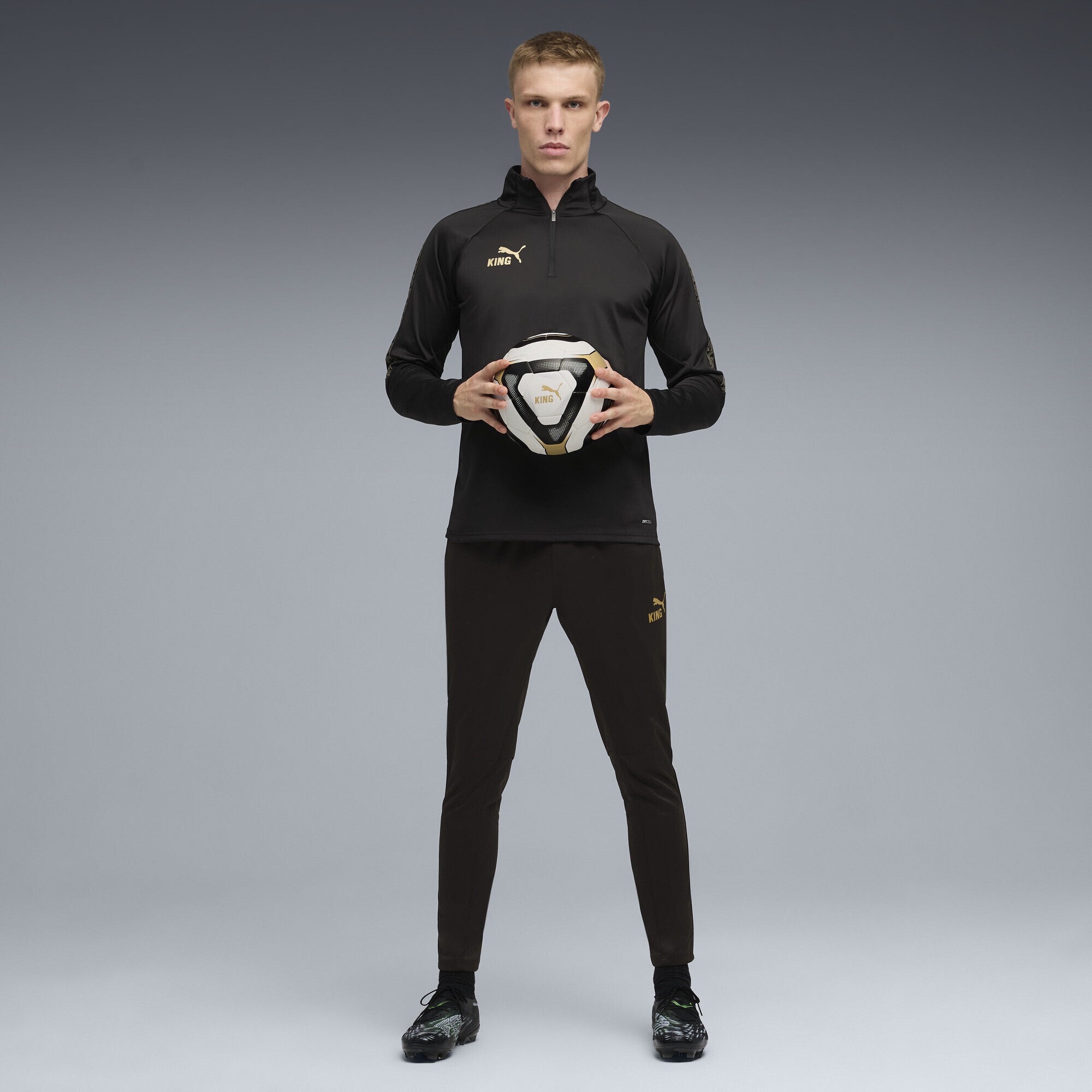 PUMA Sporthose »KINGtouch Fußballhose Herren«