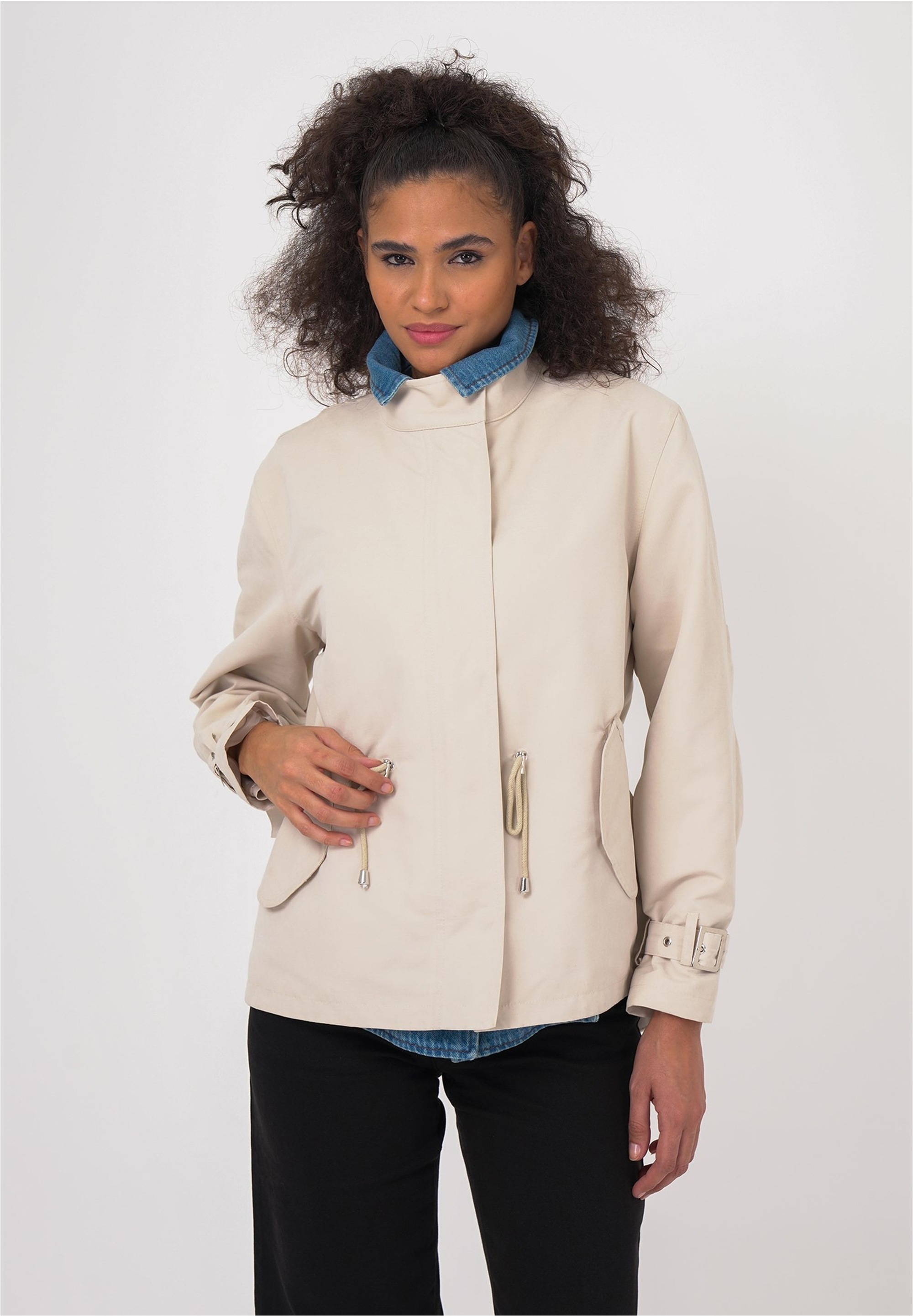 freshlions Trenchcoat "Zelda" 1 Stk. tlg. mit stilvollem Reverskragen günstig online kaufen