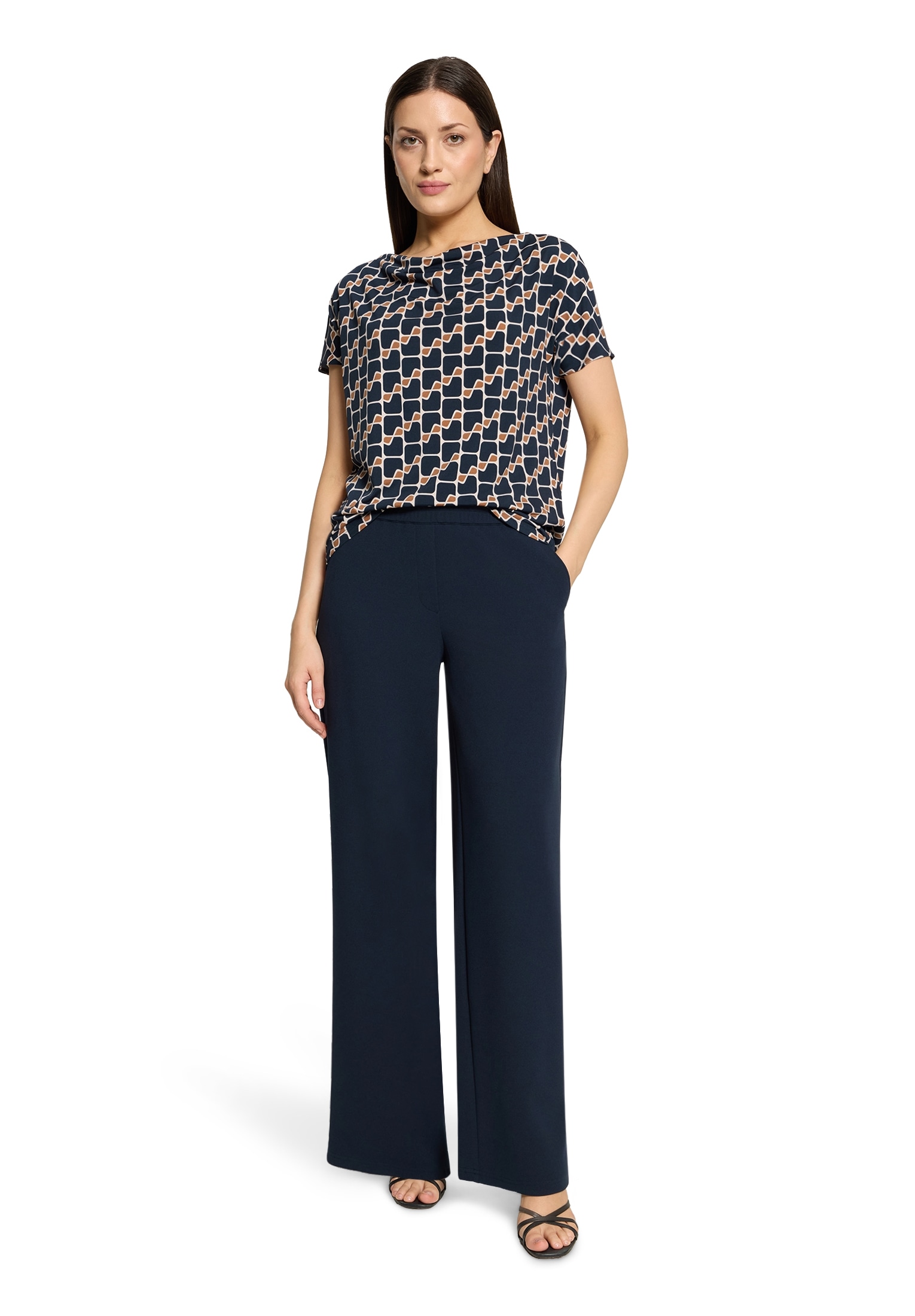 Betty Barclay Kurzarmshirt »Damen mit Wasserfallausschnitt« 1