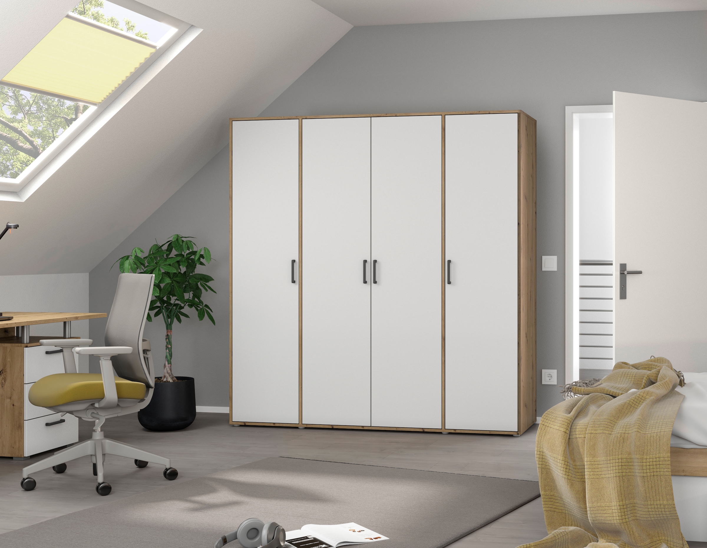 rauch Kleiderschrank »VOYAGER Otto´s Choice Garderobe Wäscheschrank TOPSELLER Schlafzimmer«, (in 3 verschiedenen Ausstattungen BASIC/CLASSIC/PREMIUM), Schrank mit modernen Griffen in viel Stauraum MADE IN GERMANY