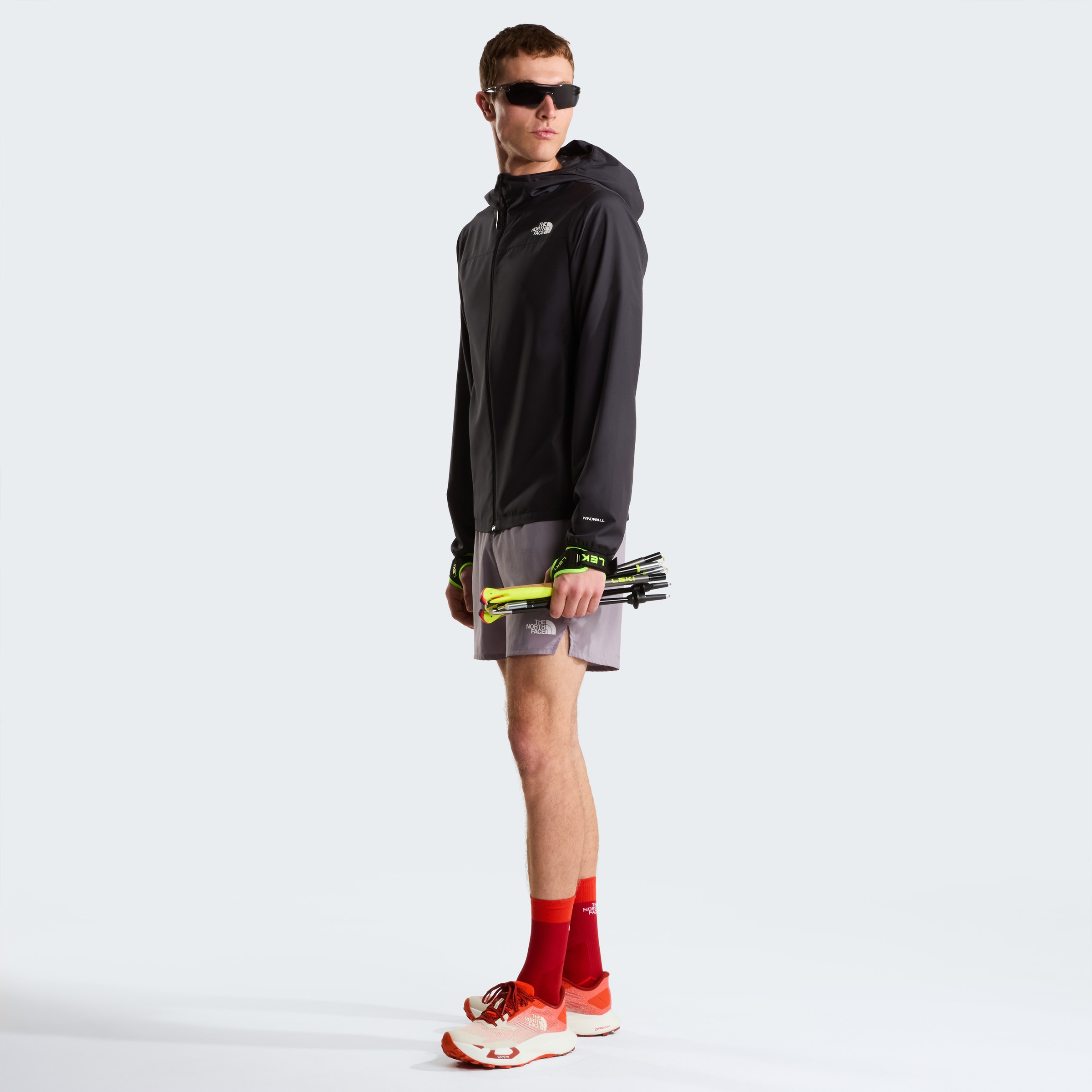 The North Face Windbreaker »M FONTANALES WIND JACKET« 1 Stk. tlg. sportlicher Stil, für Sport- und Outdooraktivitäten, mit Packtasche