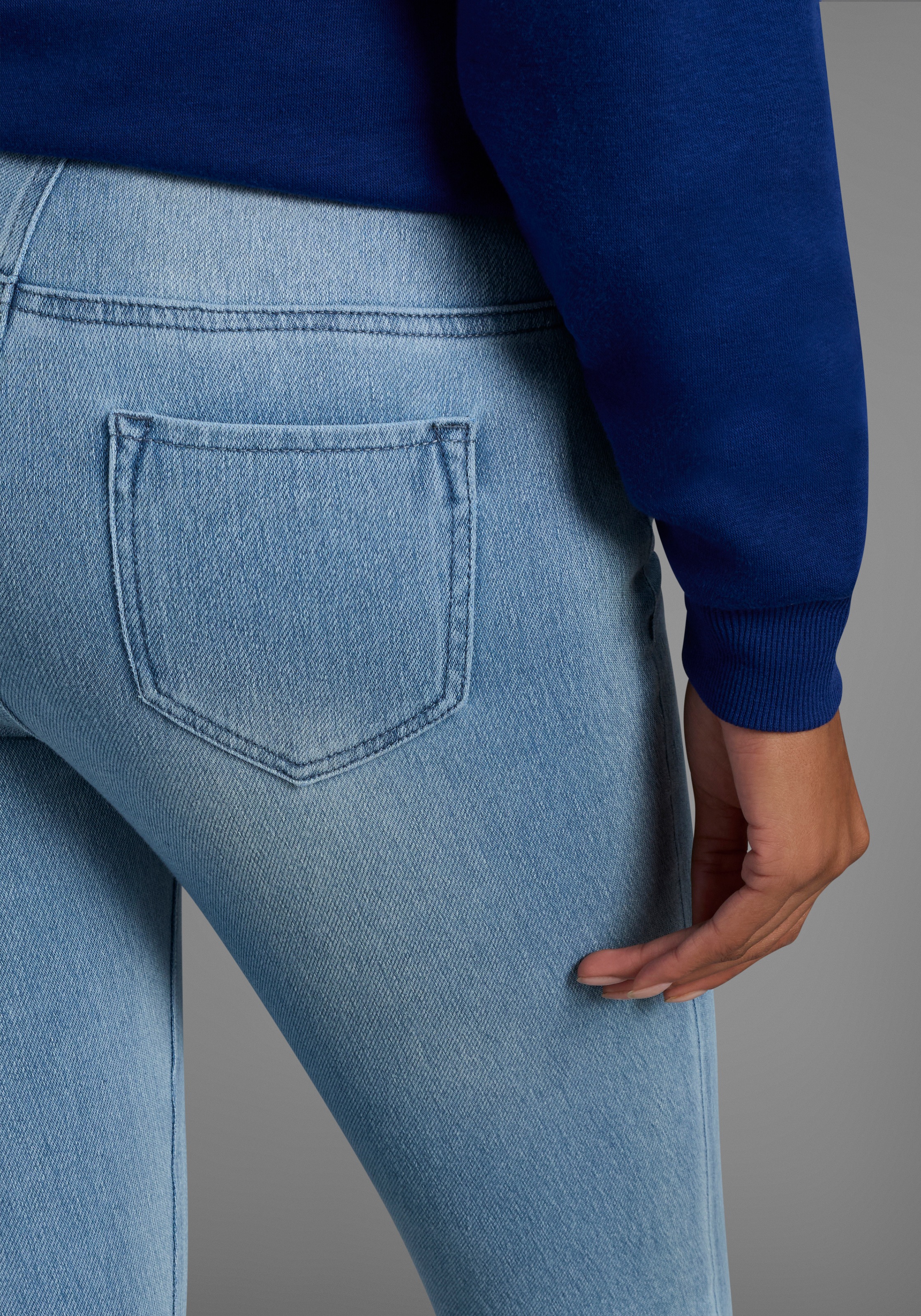 Thumbnail - Arizona Jogg Pants "High Waist" extra-eng geschnitten, knöchellange Beinform, hoher Bund