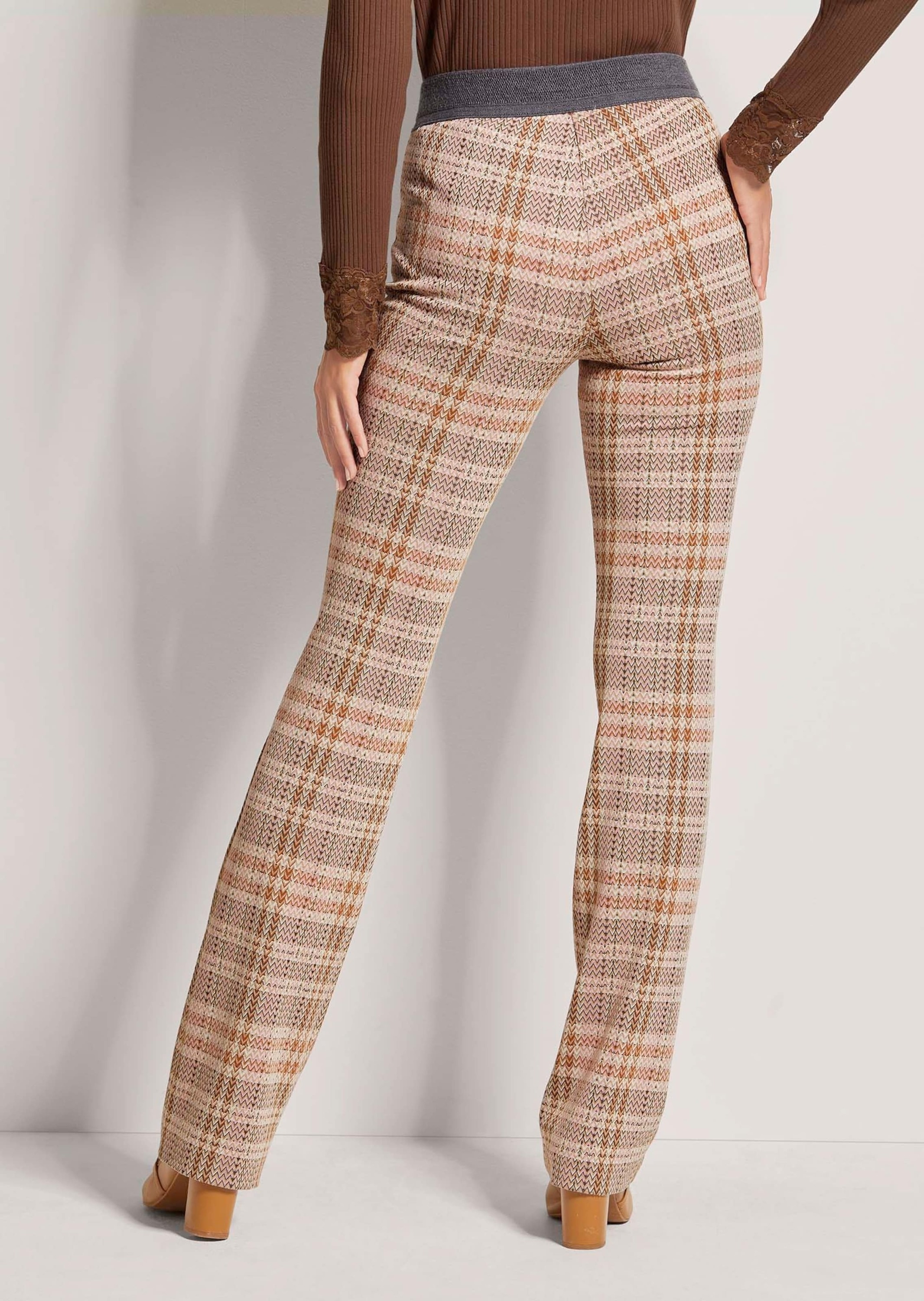MADELEINE Stoffhose »Hose Schlupfhose in ausgestellter Form«
