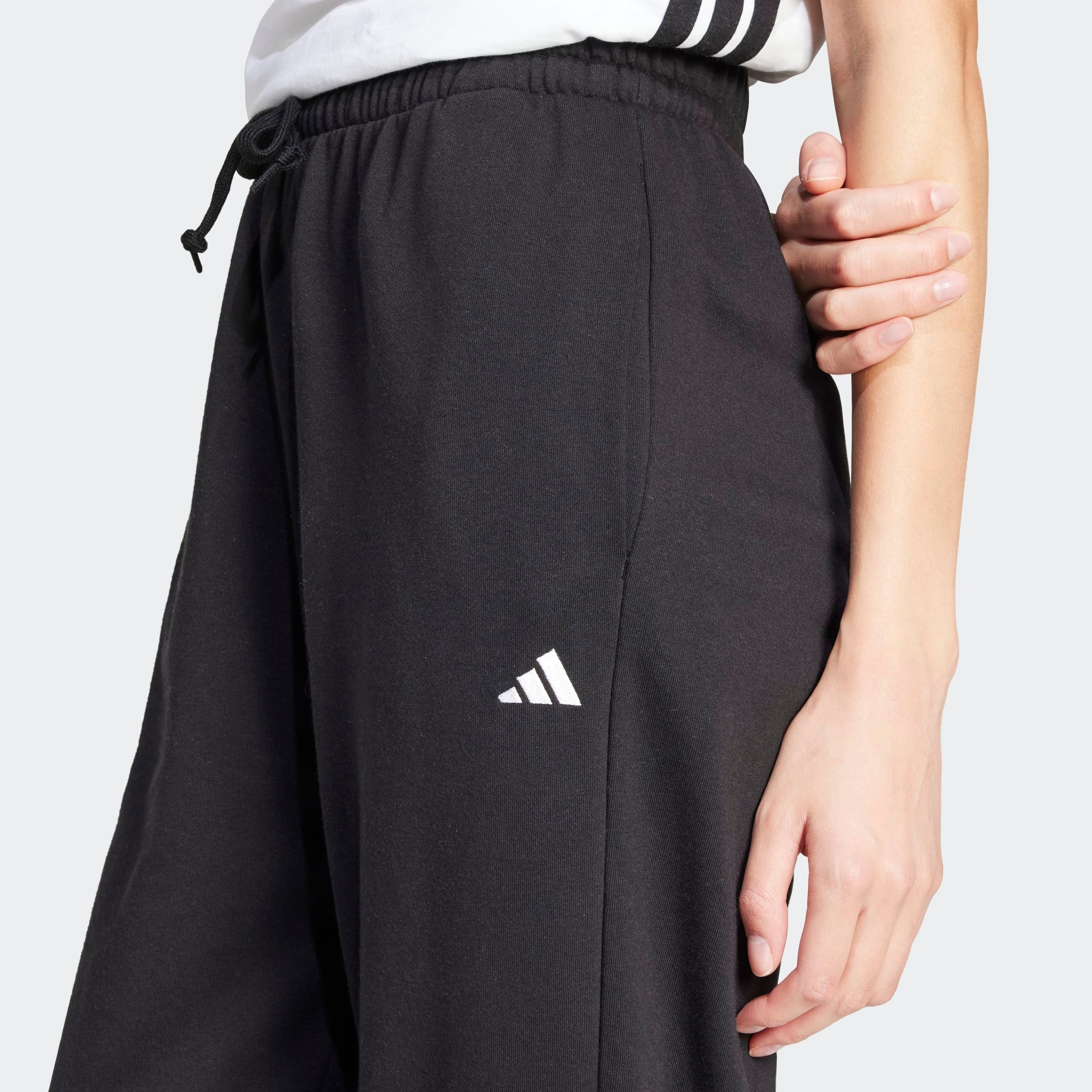 adidas Sportswear Sporthose »W SL FT CF PT«, (1 tlg.), Jogginghose aus weichem French Terry Material