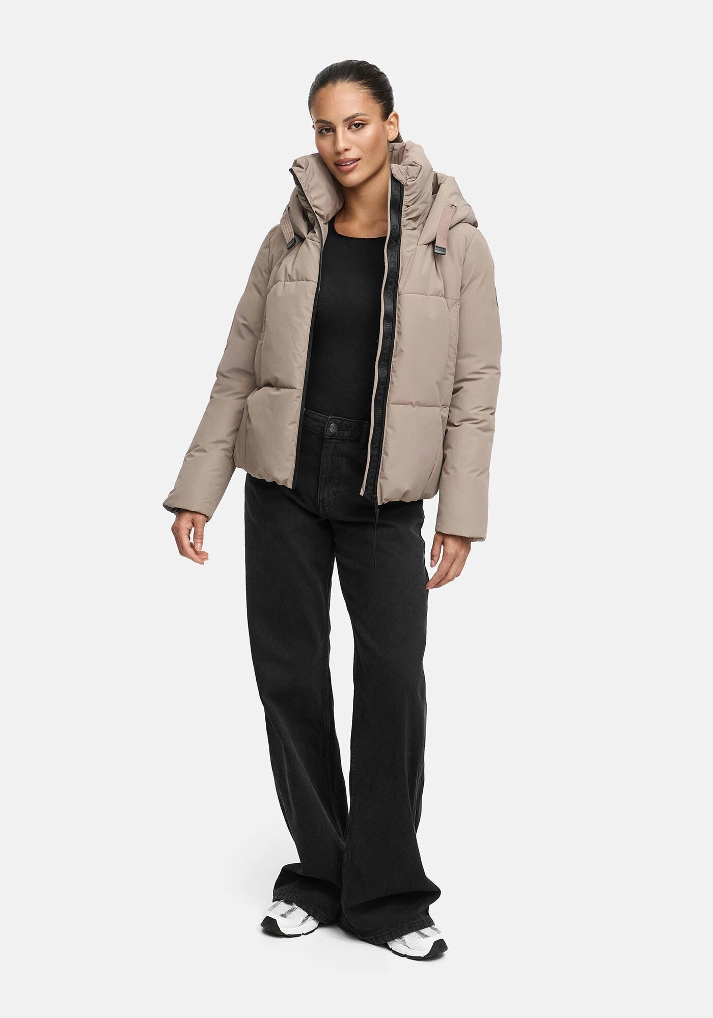 Marikoo Winterjacke »Ninikaa« kurze Winterjacke mit extra hohem Windschutzkragen