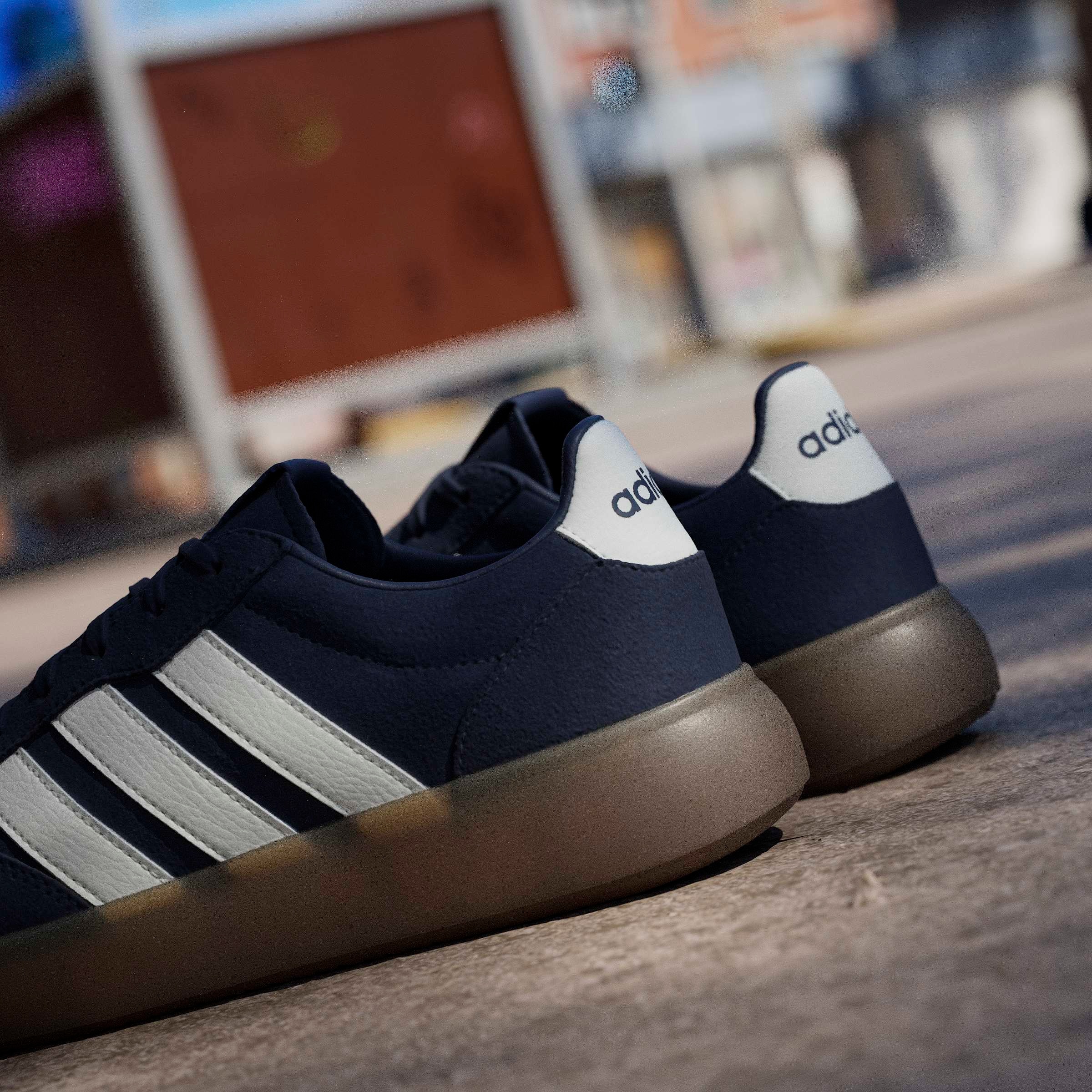 adidas Sportswear Sneaker »BARREDA DECODE«  inspiriert vom Design des adidas handball spezial