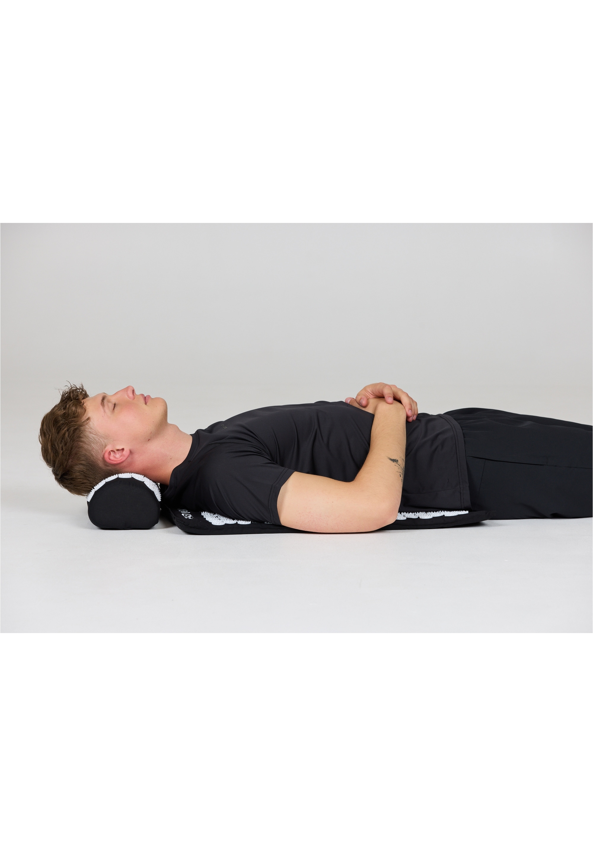 ENDURANCE Yogamatte »Acupressure mat«, in praktischer Größe