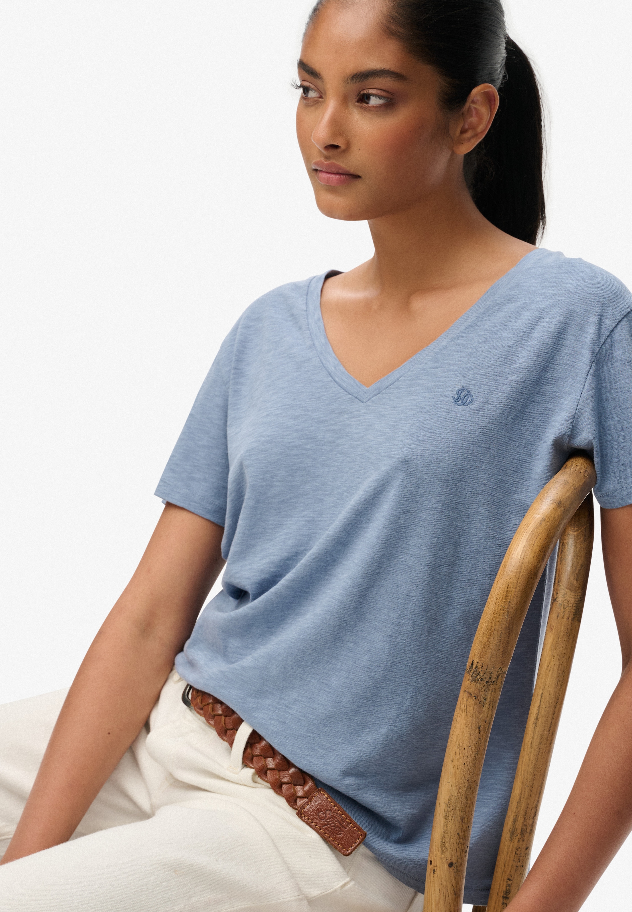 Superdry T-Shirt »STUDIOS SLUB EMB VEE TEE« Baumwollmischung, relaxed fit
