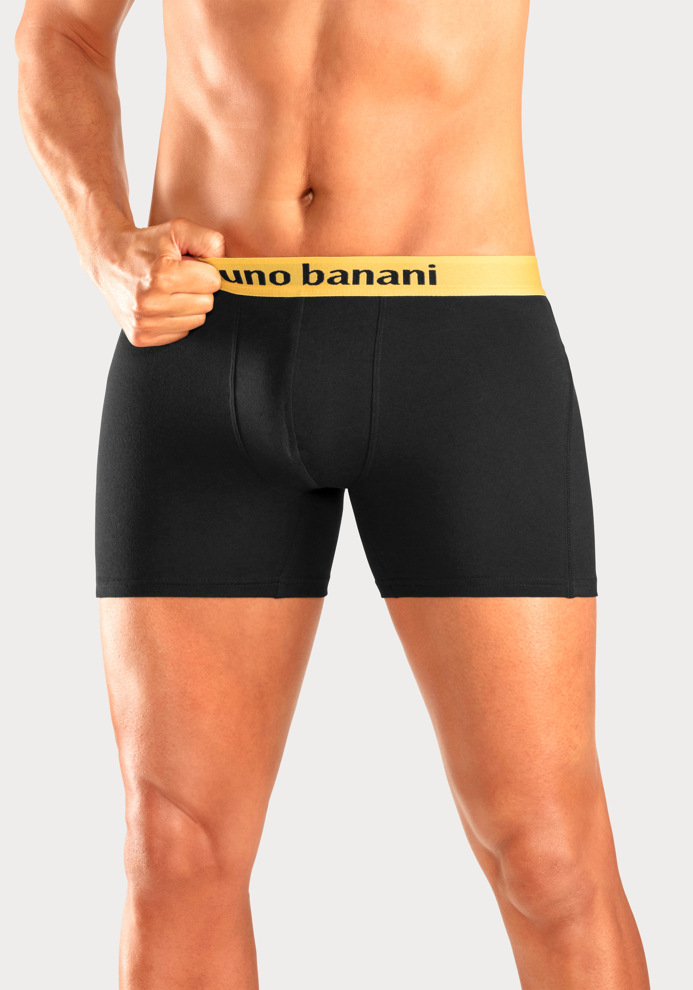 Bruno Banani Boxer »Unterhose für Herren«, (Packung, 4 St.), mit längerem Bein und auffälligen Logobund