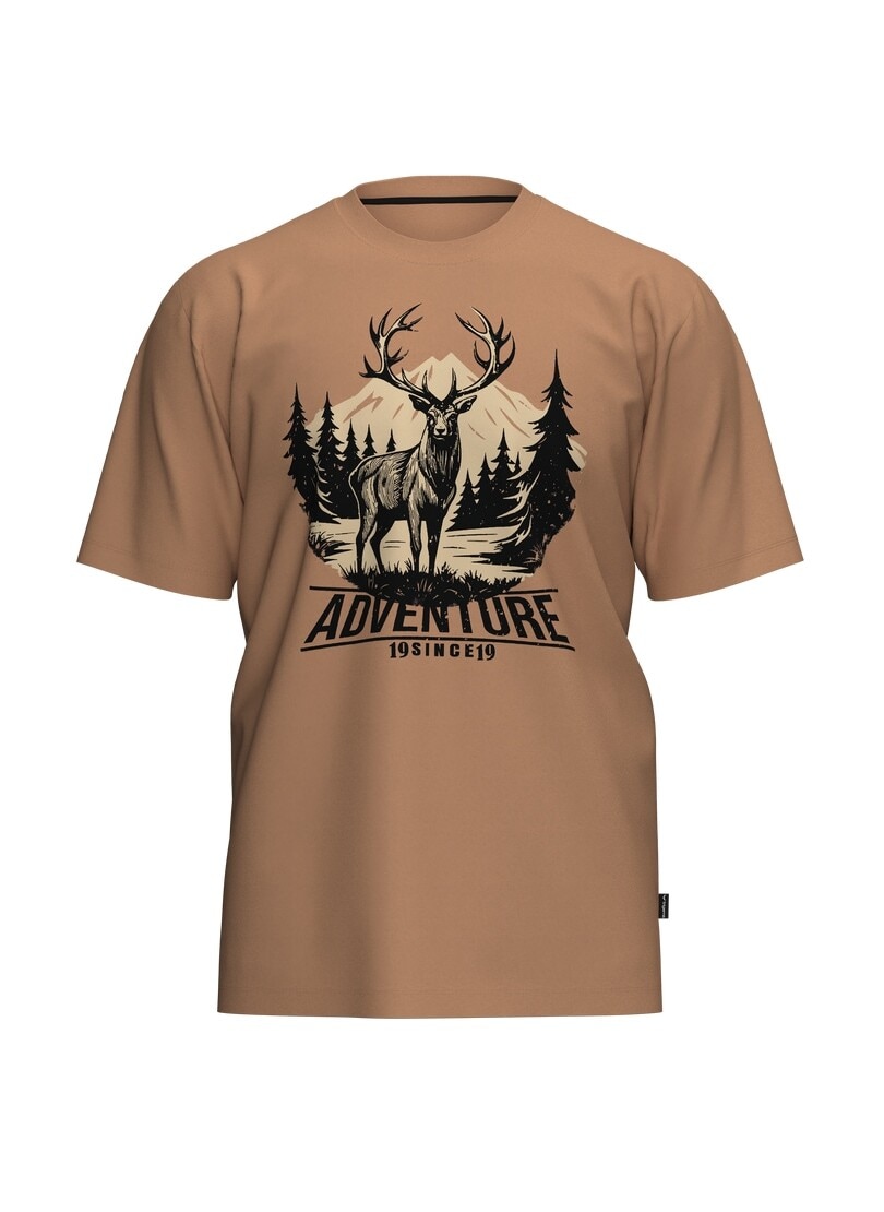 Trigema T-Shirt »TRIGEMA T-Shirt mit abenteuerlichen Hirsch Motiv« 1