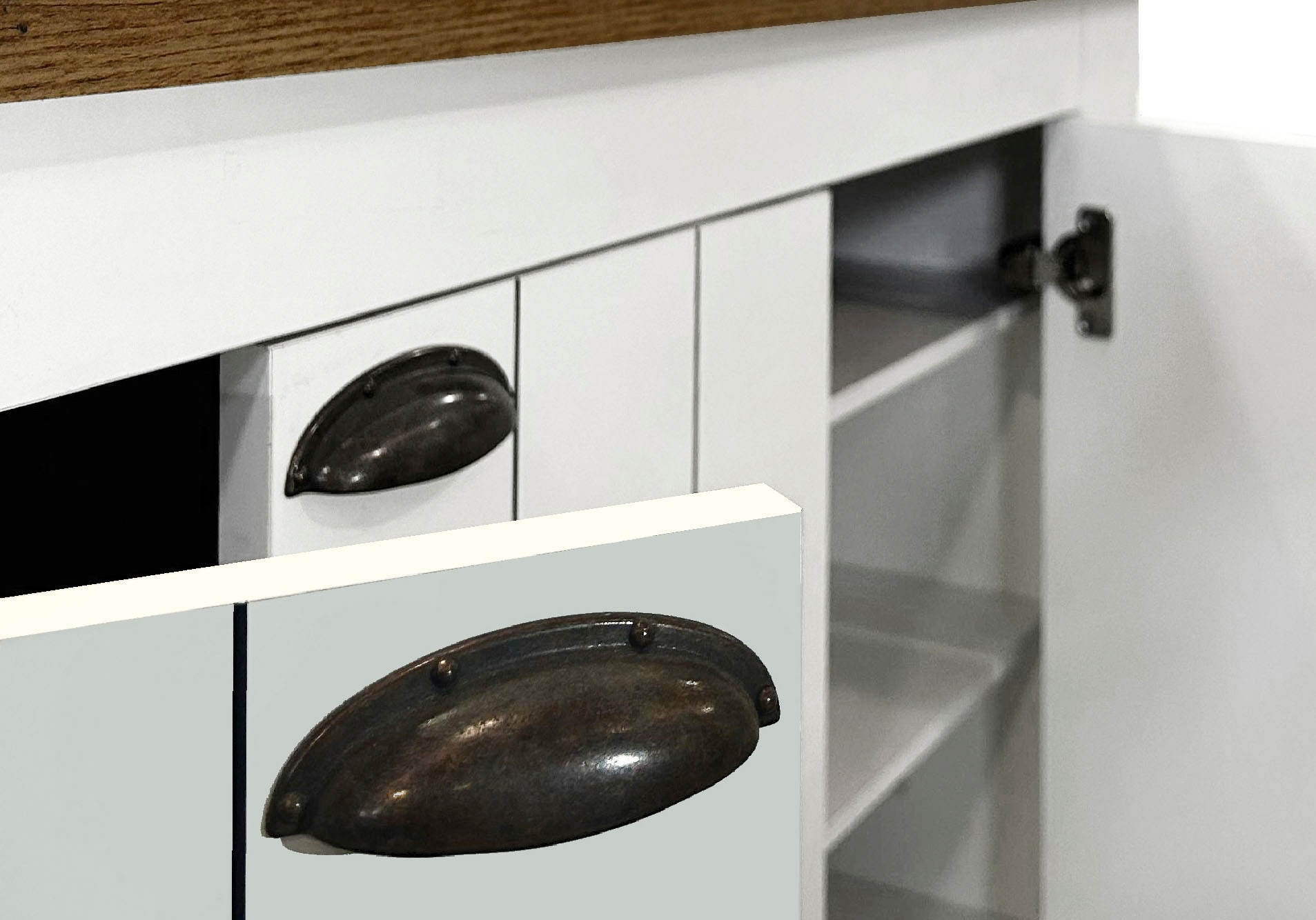 INOSIGN Schuhschrank »FIGO, Made in Italy – Schuhkommode,Schuhregal für ca. 40 Paar Schuhe«, (1 St.), 4-Türig, Siebdruck-dekorative Fräsungen, 10 Fächer, Höhe 200 cm
