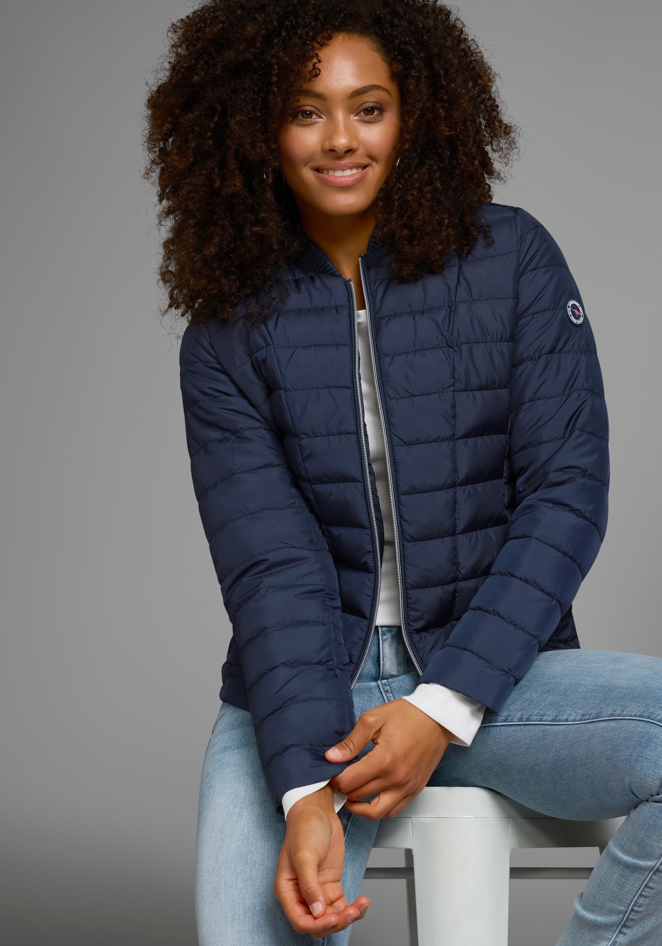 KangaROOS Steppjacke Übergangsjacke, figurbetonter Schnitt, hüftlange Passf günstig online kaufen