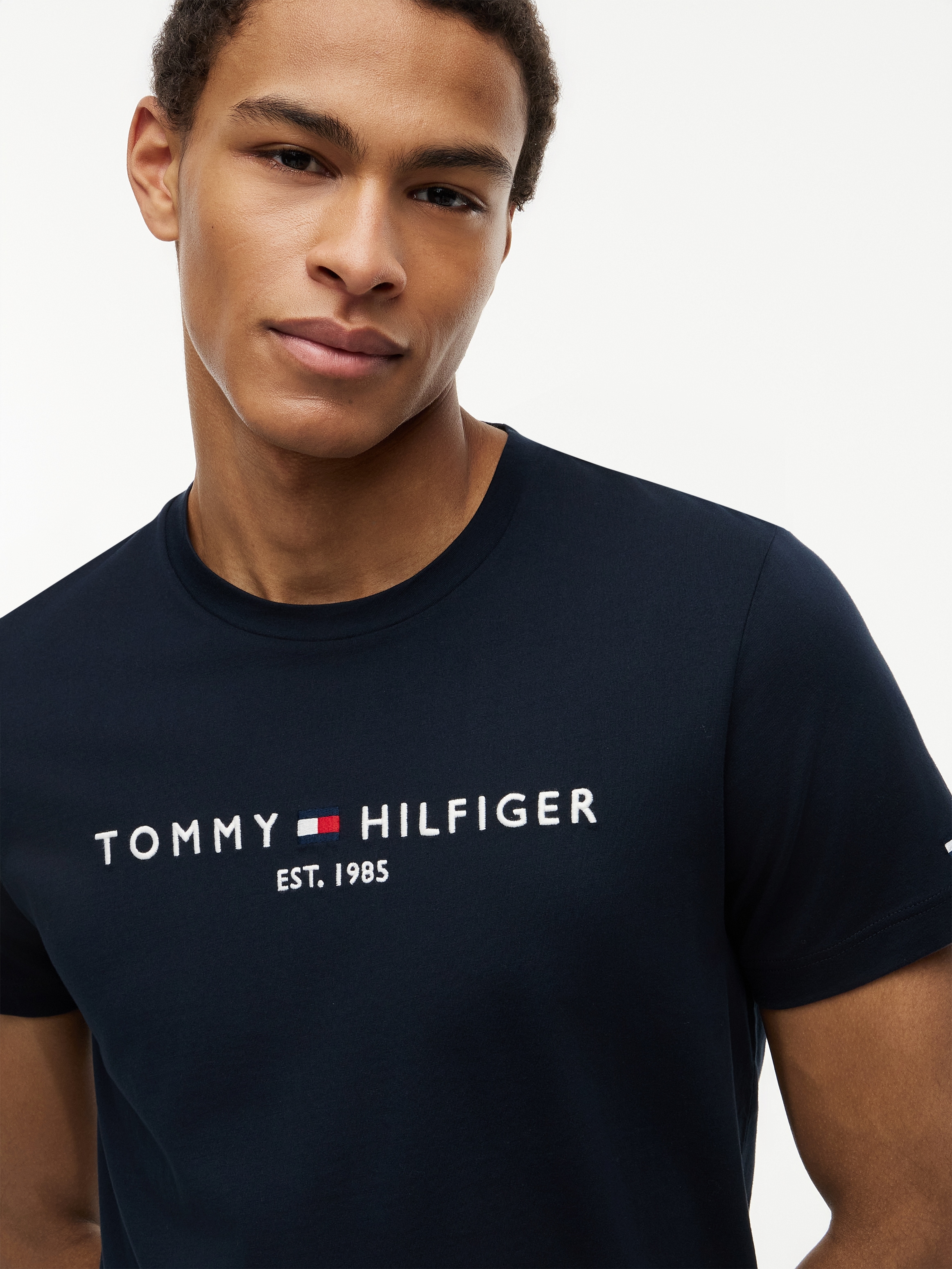 Tommy Hilfiger T-Shirt »IM CORE TOMMY LOGO TEE«