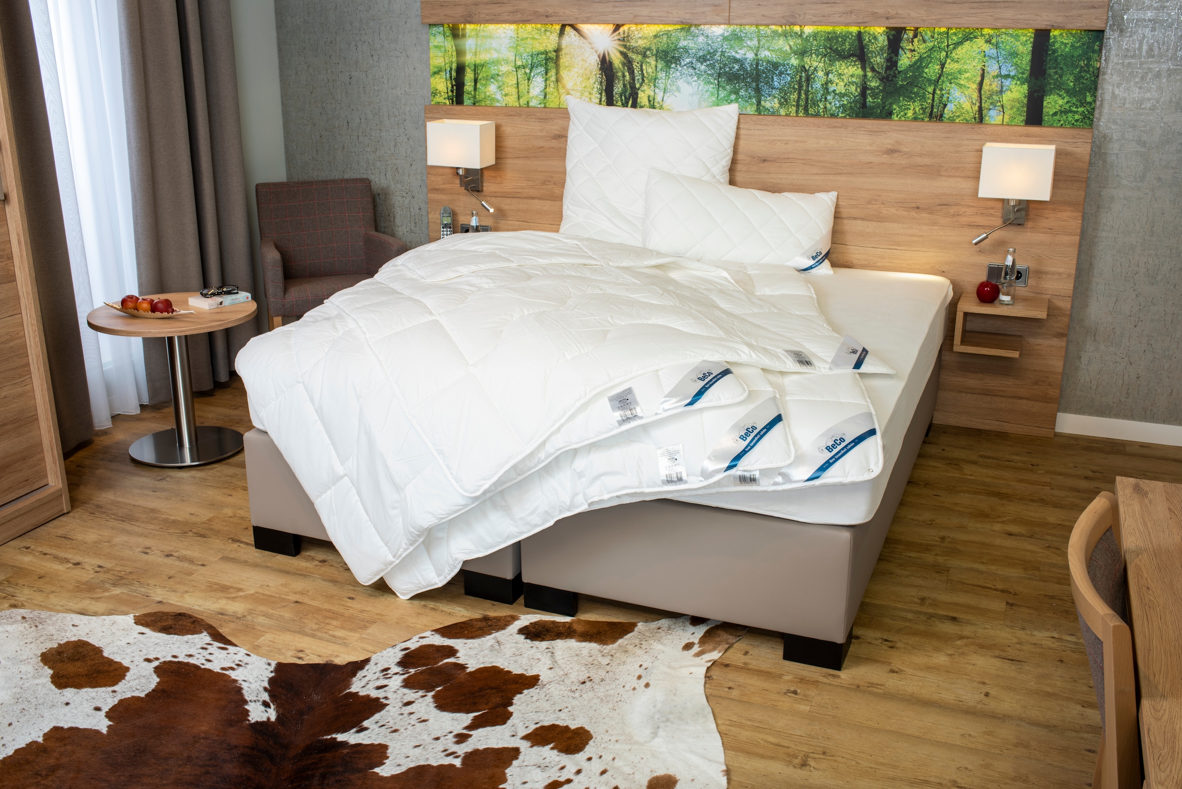 Beco Microfaserbettdecke »BeCo Medibett MF50 Made in Green 135x200 cm und weitere Größen«, 4-Jahreszeiten, Füllung Klimafaser, Bezug Microfaser-Feinbatist, (1 St.), Made in EU, allergiker geeignet (Hausstauballergiker)