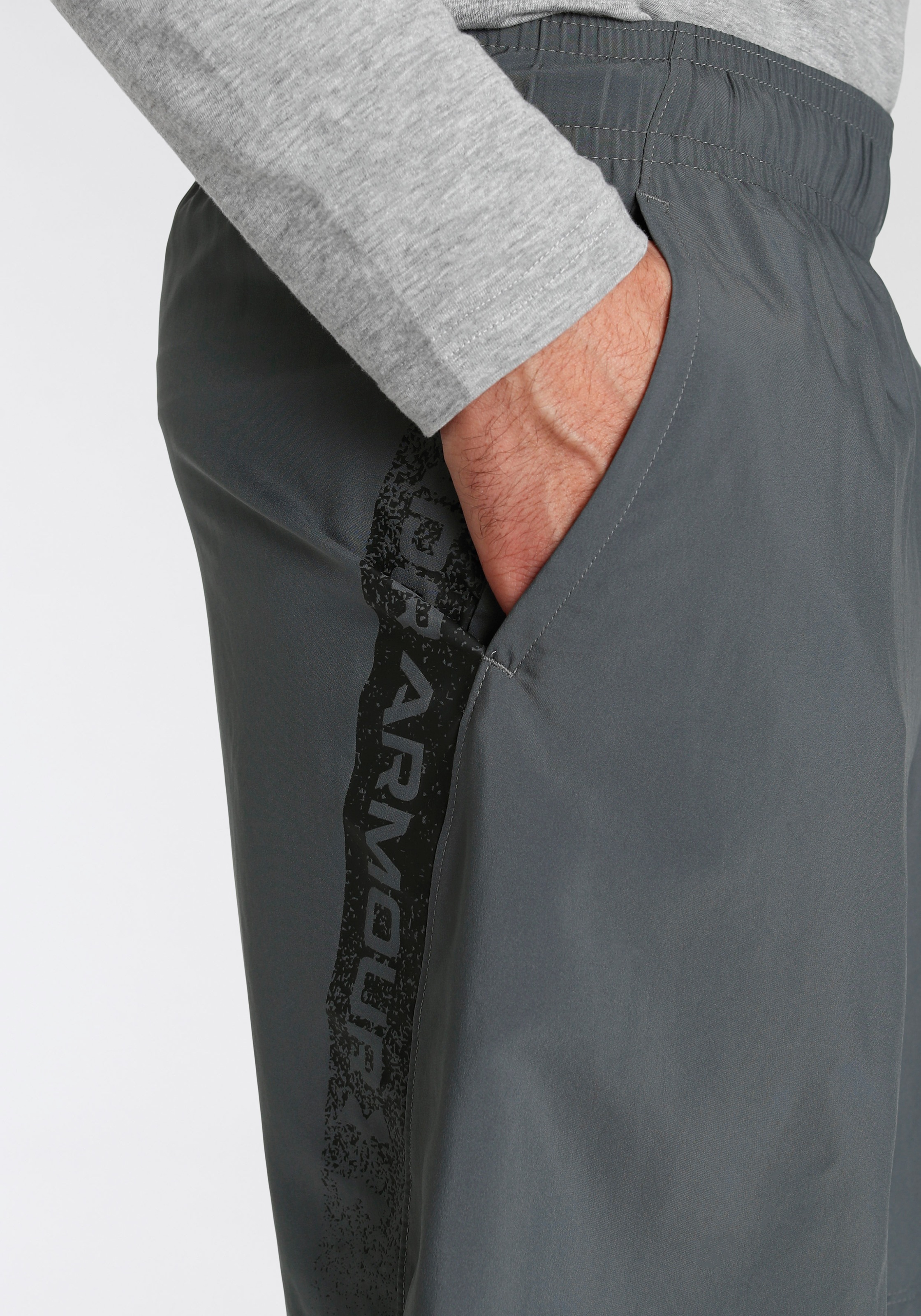 Under Armour® Shorts »UA WOVEN GRAPHIC SHORTS«