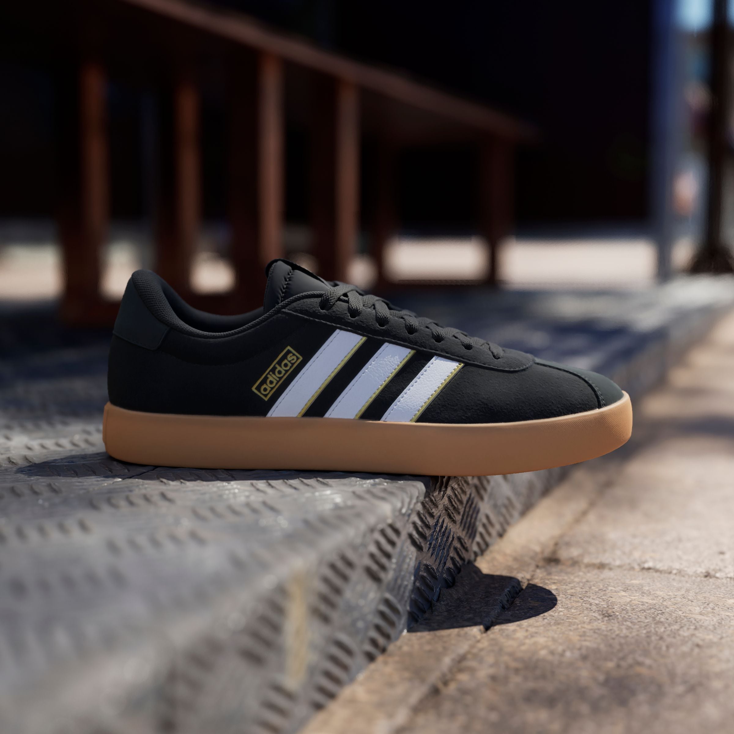 adidas Sportswear Sneaker »VL COURT 3.0«, inspiriert vom Design des adidas samba