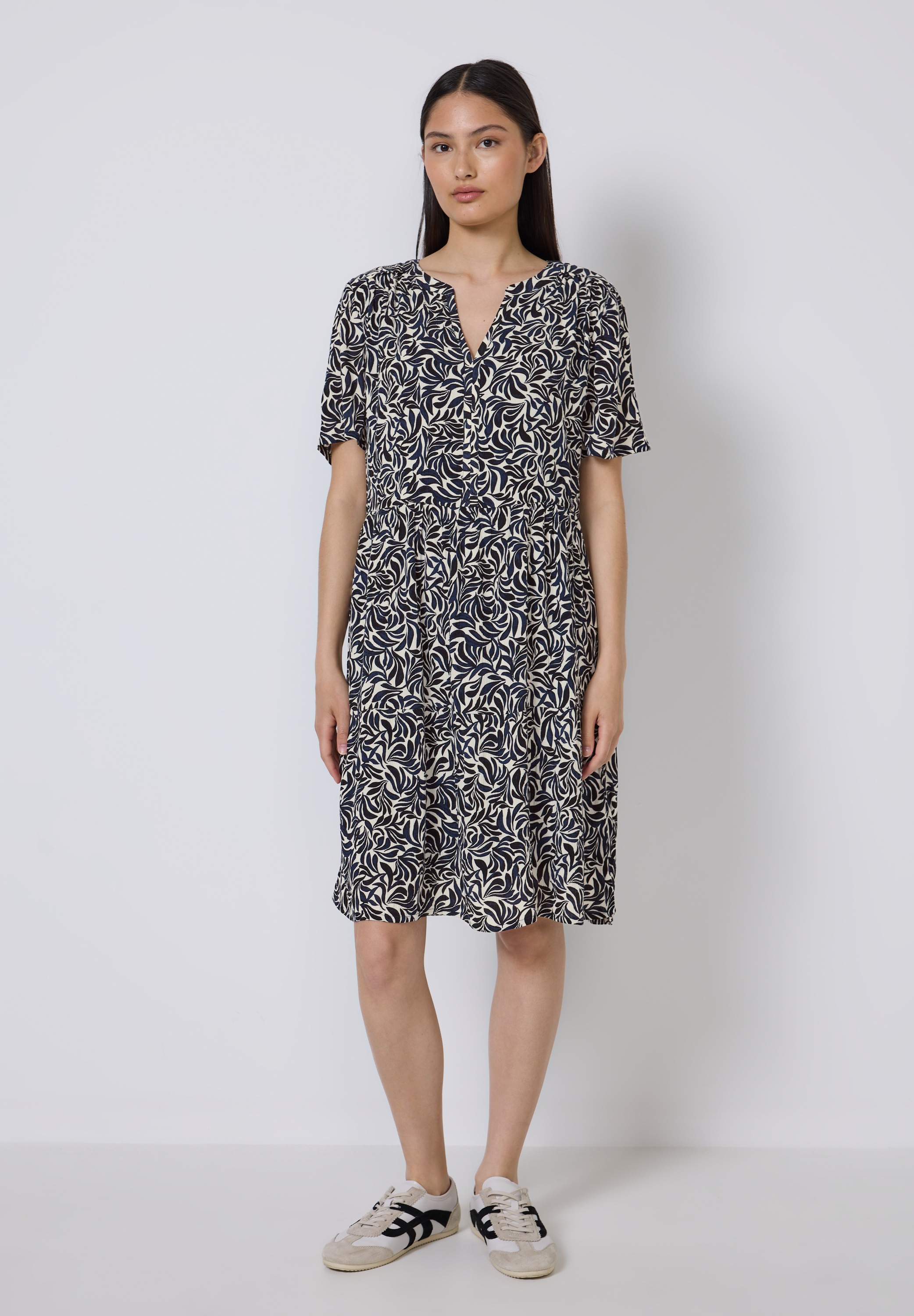 STREET ONE STUDIO Tunikakleid Ohne Taschen mit Volant günstig online kaufen