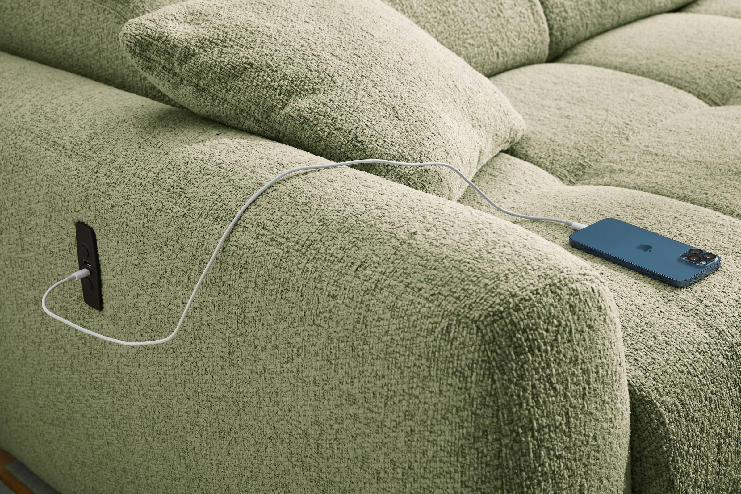 Jockenhöfer Gruppe Ecksofa »Move L-Form, B: 270 cm, mit 60 cm elektr. Sitztiefenverstellung« 140kg Belastbarkeit je Sitz, Kopfteilverstellung & USB-Anschluss