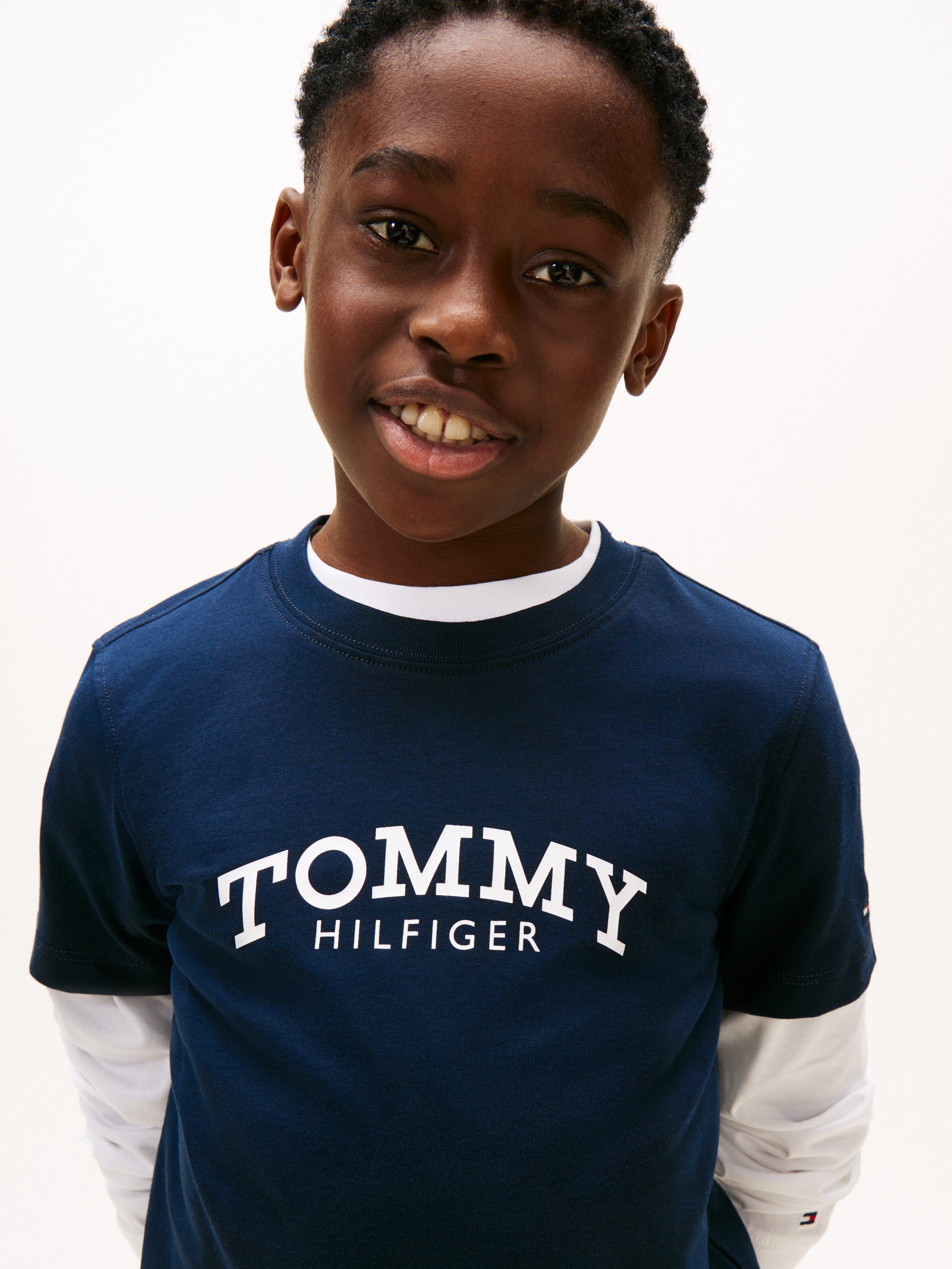 Tommy Hilfiger T-Shirt Regular fit, für Kinder bis 16 Jahre, Druck