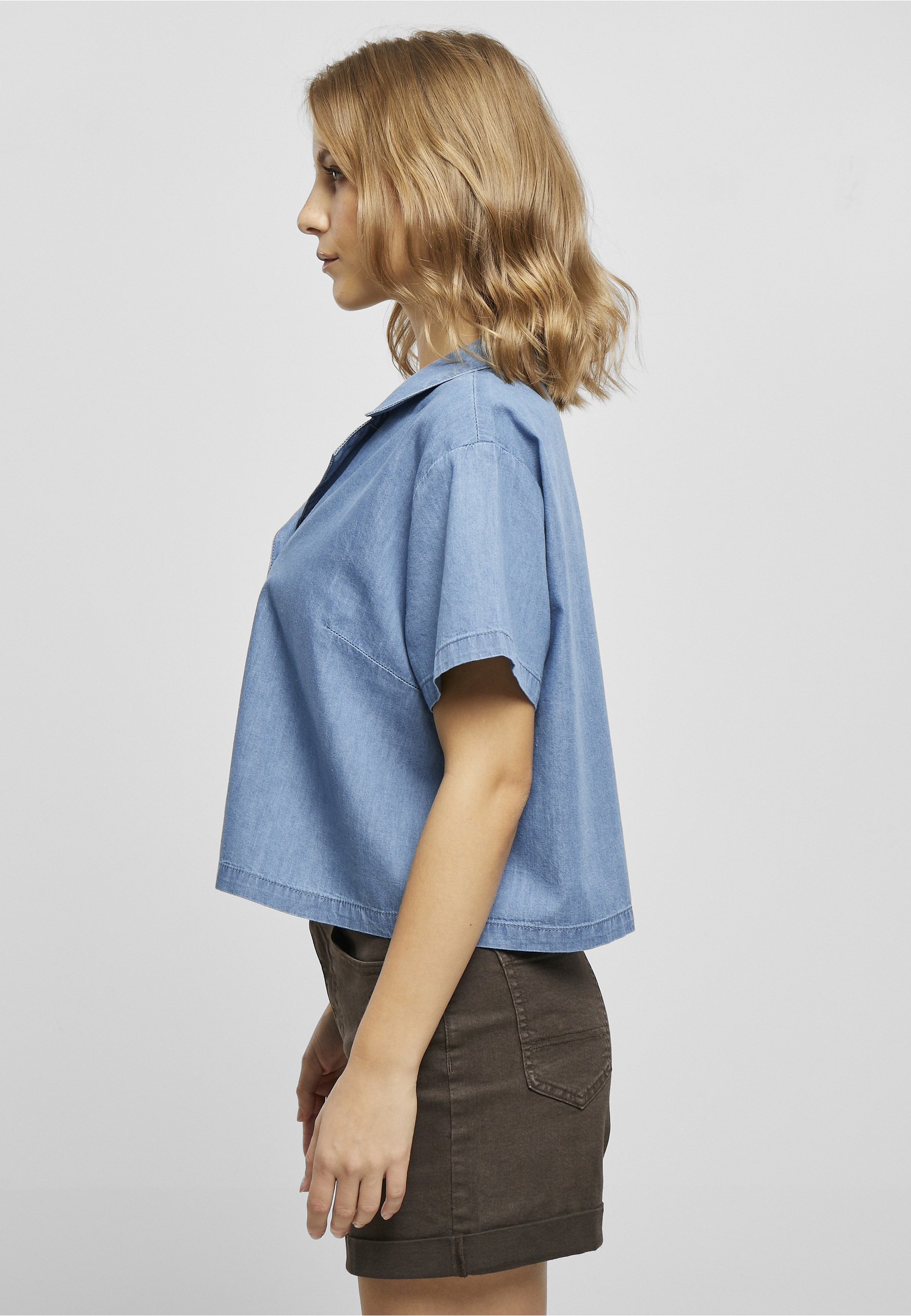 URBAN CLASSICS Blusenshirt »Urban Classics Damen Ladies Light Denim Resort Shirt« 1 tlg.