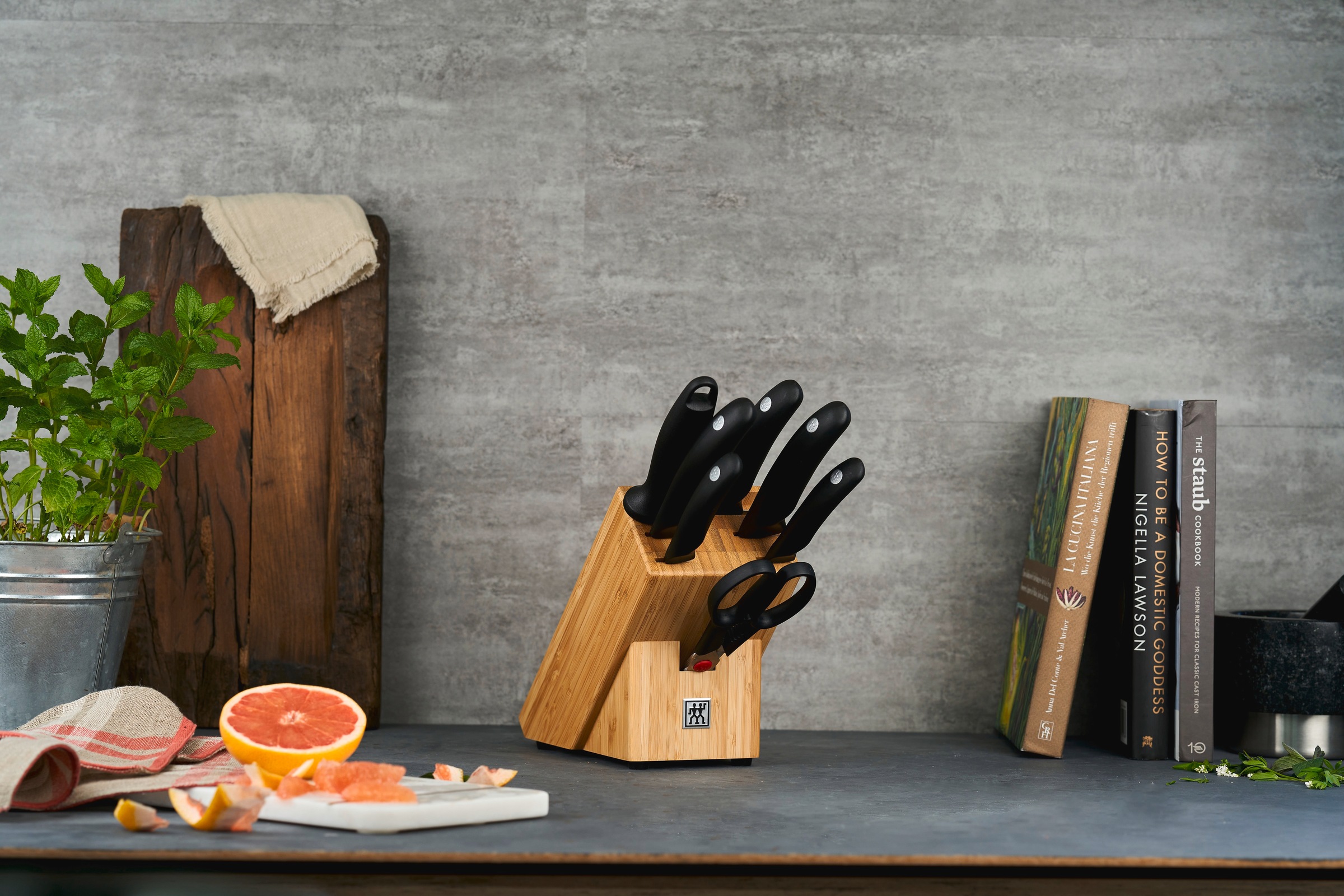 Zwilling Messerblock "STYLE" 8 eisgehärtete Klingen