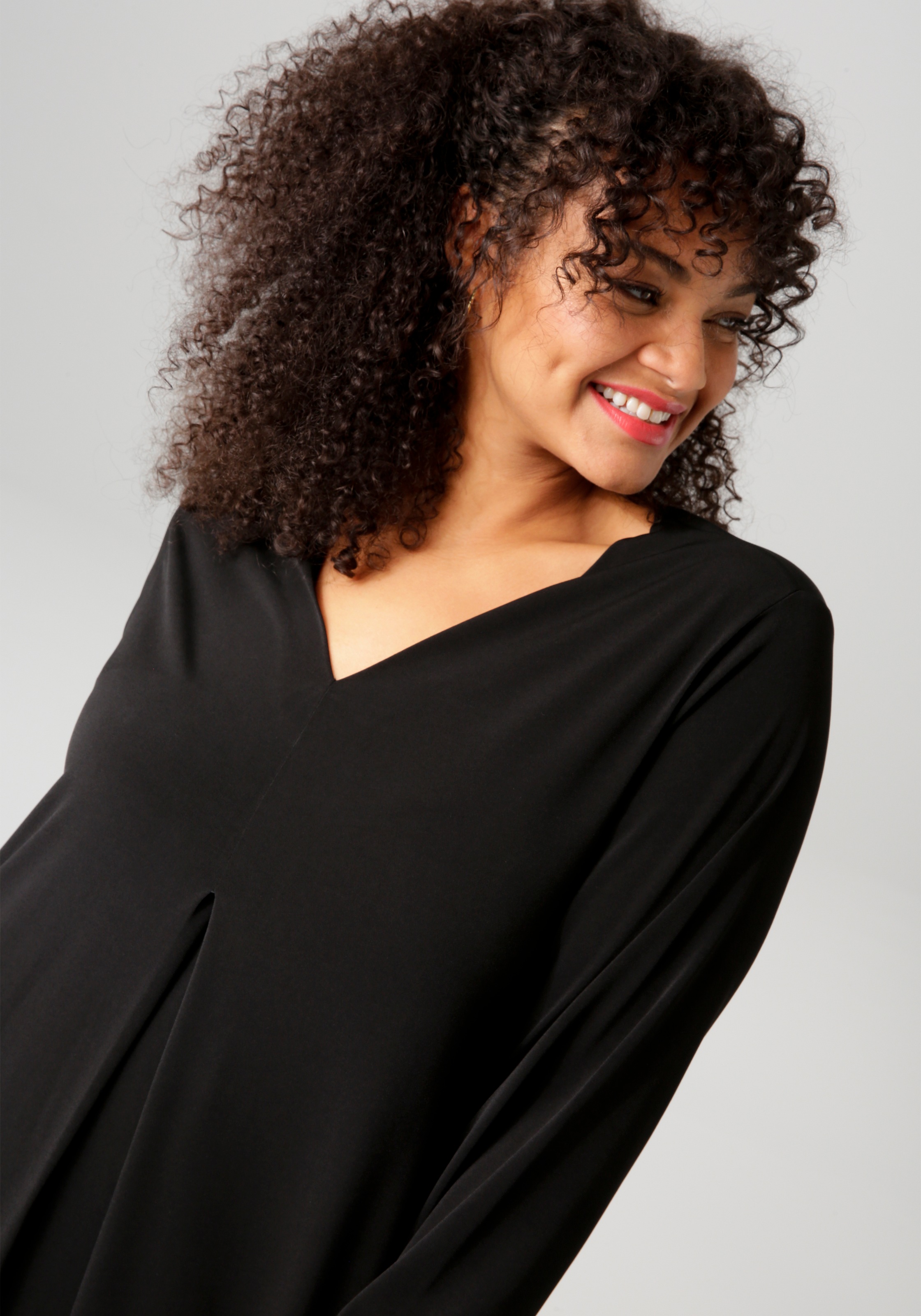 Maxikleid ANISTON PLUS, Damen, Gr. 52, N-Gr, schwarz, Single Jersey, Obermaterial: 95% Polyester, 5% Elasthan, leicht glänzend, unifarben, figurumspielend knöchelfrei, V-Ausschnitt, Kleider Maxikleid, mit raffinieren Seitenschlitzen 3