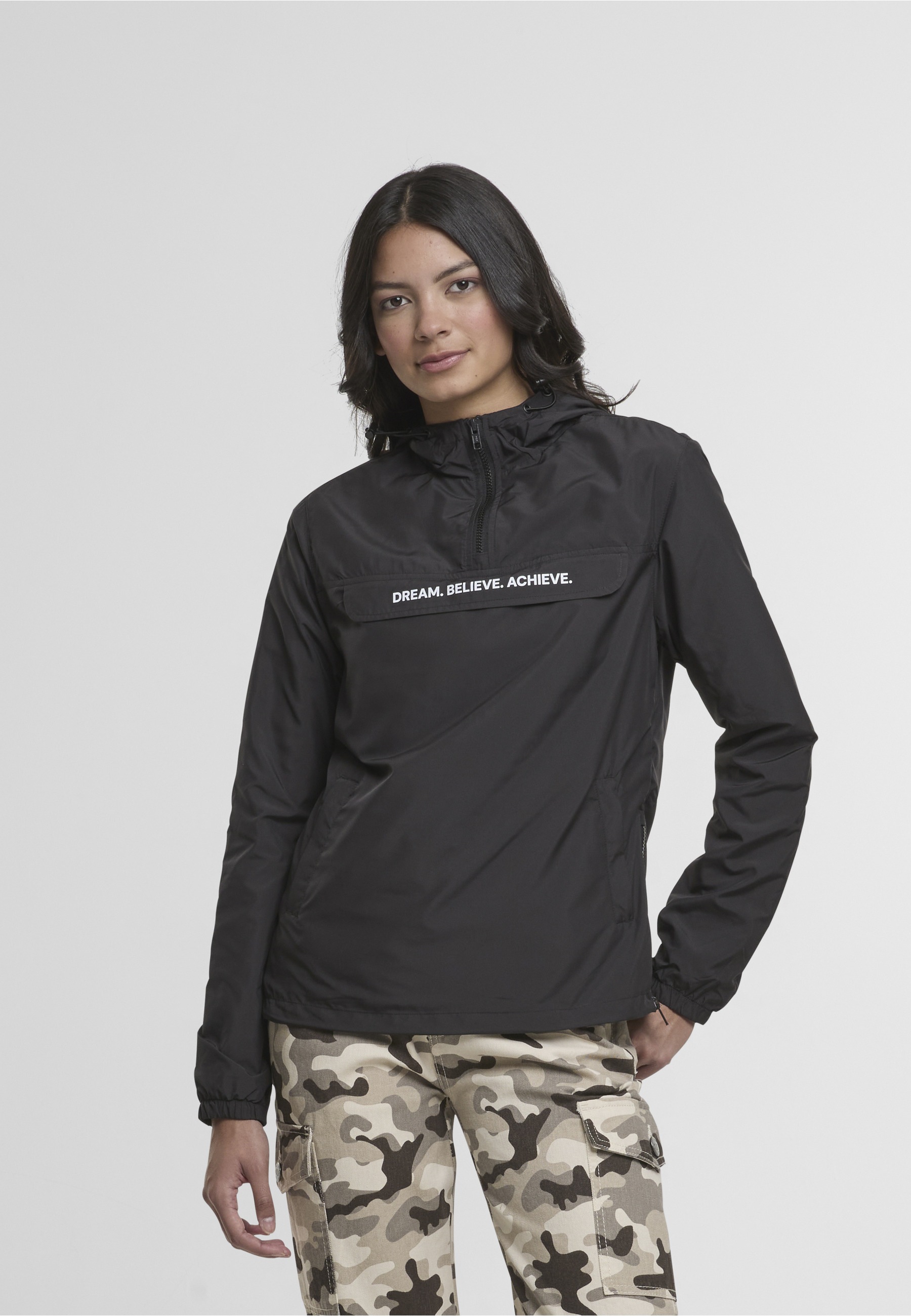 MisterTee Allwetterjacke »MisterTee Dream Believe Achieve Ladies Basic Pull Over Jacket« 1 Stk. tlg. mit Kapuze